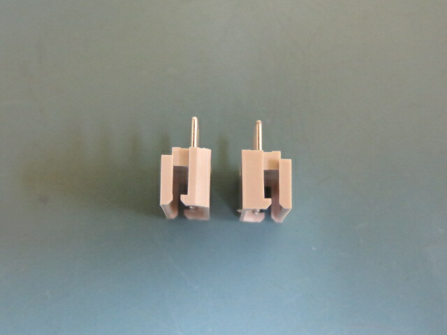 MOLEX 22-03-5045 Qty of 16 per Lot Connector Header Through Hole 4 position 0.0