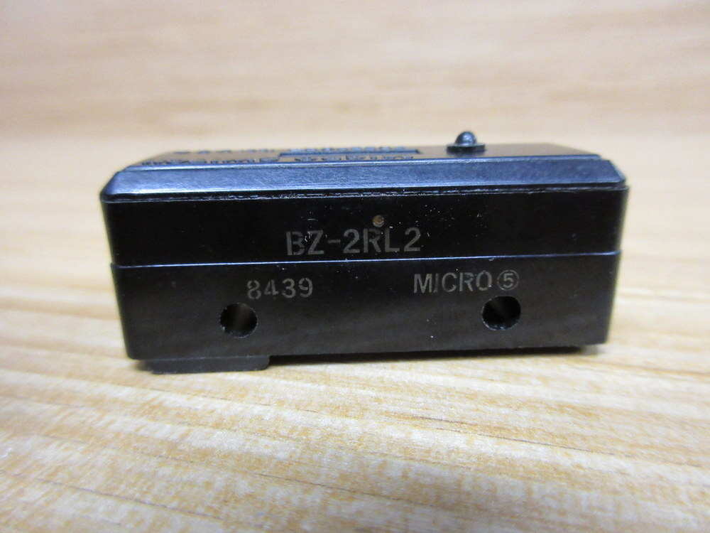 Micro Switch BZ-2RL2 Basic Switch BZ2RL2 Pin Plunger Actuator