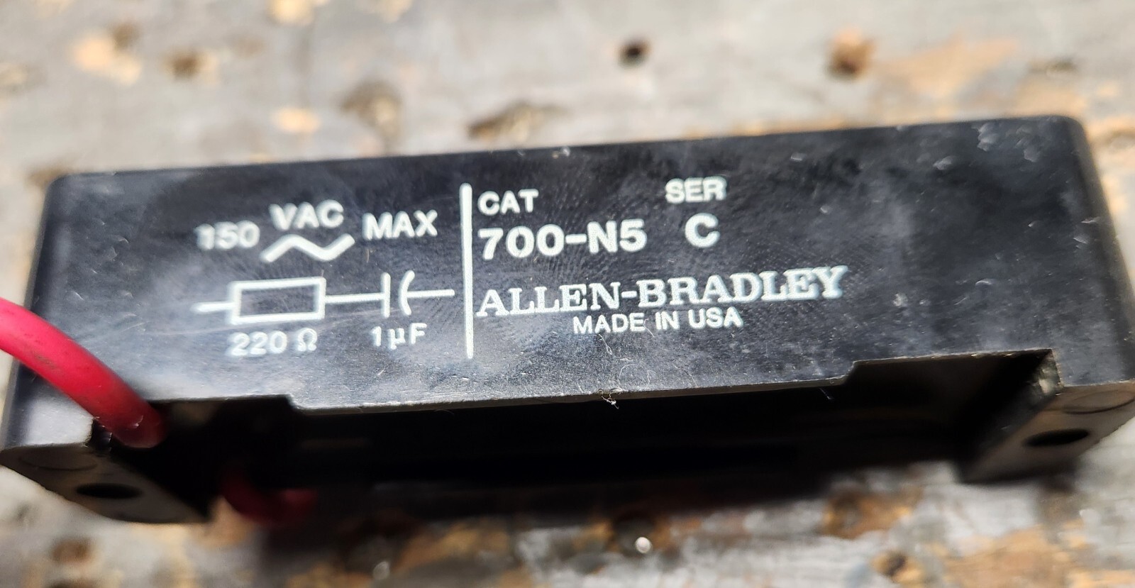 (Lot of 13) Allen Bradley 700-N5 Surge Supressor 150VAC Mad Brand Rex 16AWG 600V