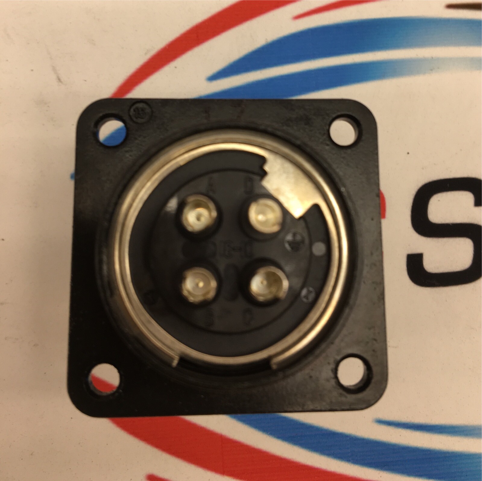 HRS H/MS3102A19-18P-D 11 18-10 CIRCULAR MIL SPEC CONNECTOR