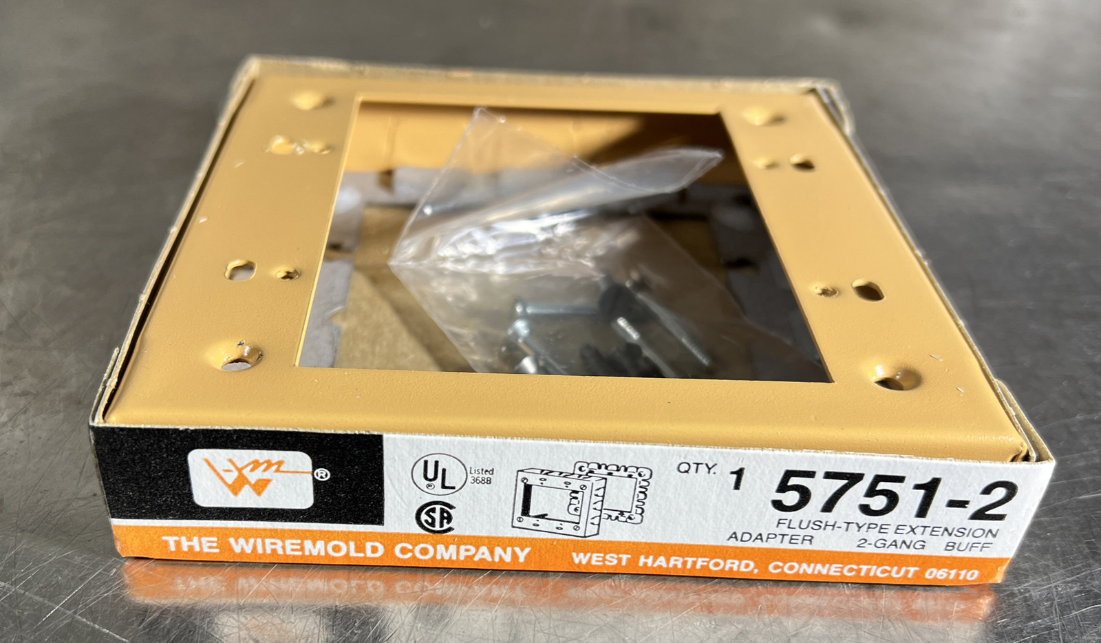 Wiremold 5751-2 Flush-Type Extension Adapter 2-Gang Buff Nos Surplus
