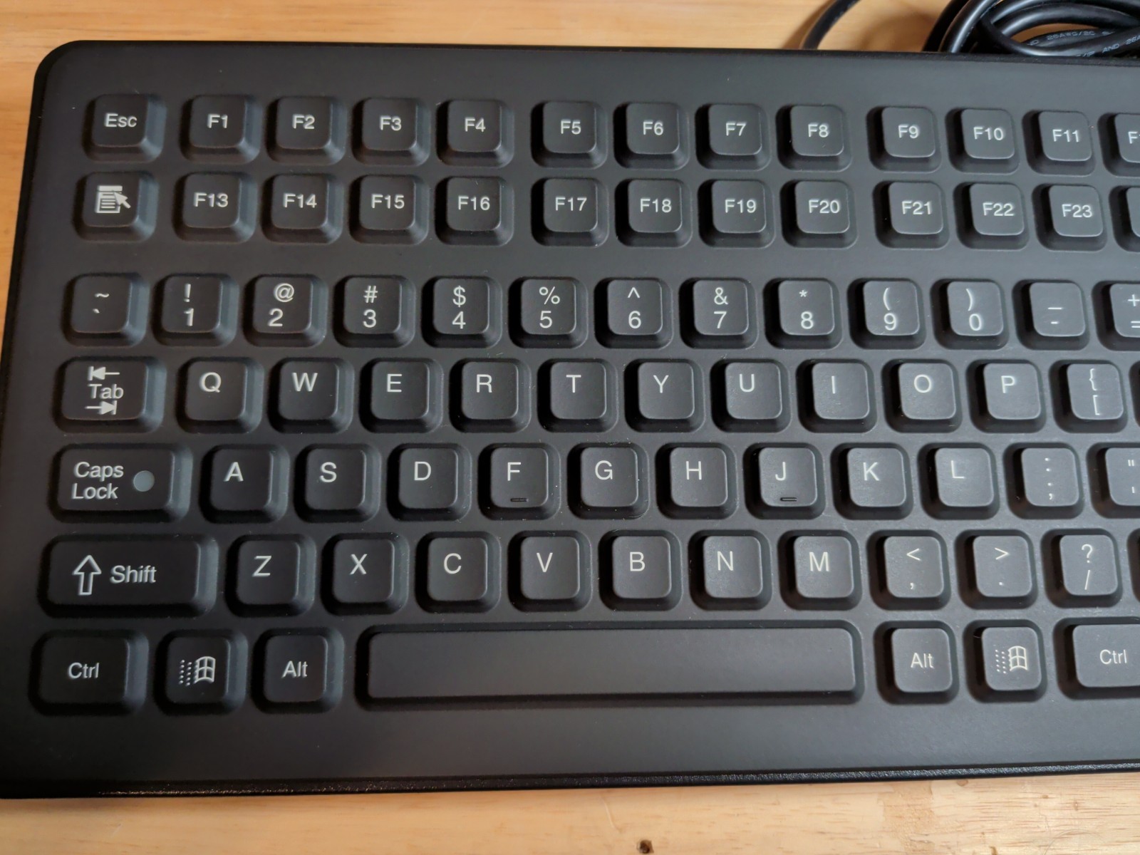 iKey DU-5K-TP2-USB Keyboard w/ Touchpad REV:P1-F24R3-2