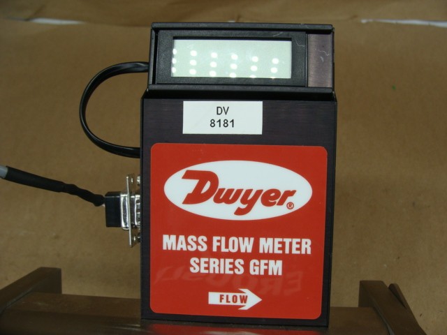 DWYER GFM-2145-24VDC MASS FLOW METER SERIES GFM 500PSI MAX 0-1000 L/MIN 12-26VDC