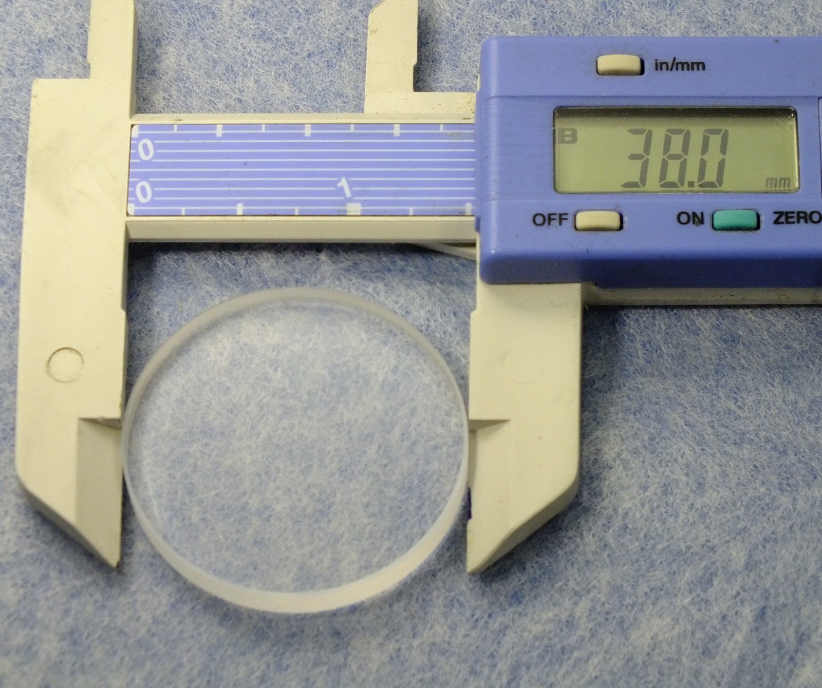 Optical Window: 1.5″ Dia. 1/8 λ (3 micro-inch) Surplus Working Grade Optic Flat