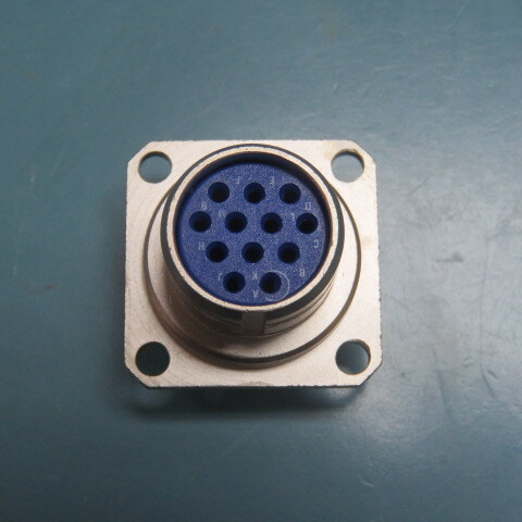 Amphenol 1332-E-212-FS Qty of 1 per Lot AirLB Push Pull Connector 12 Socket, C