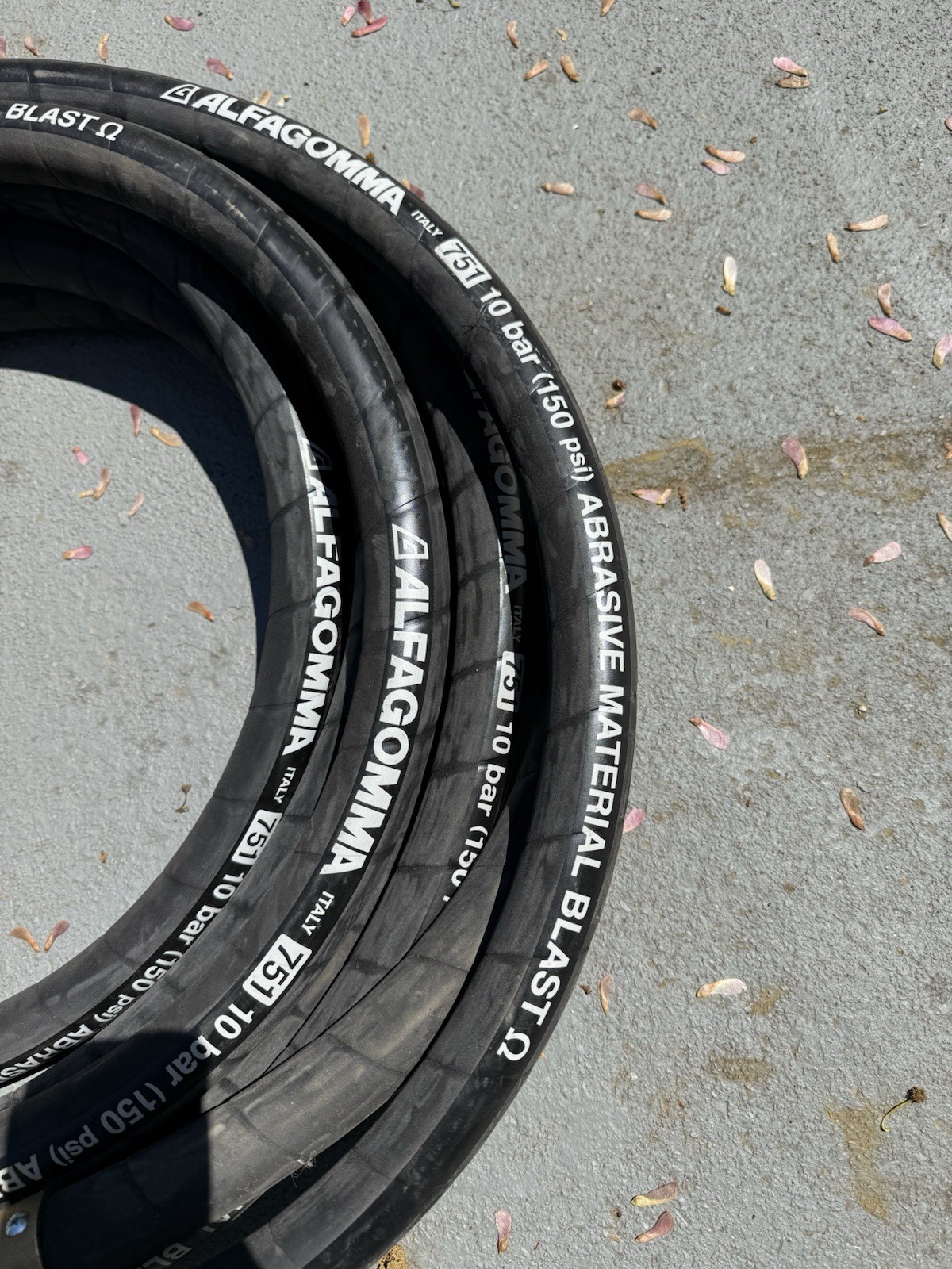 Alfagomma 751 10/BAR 150/PSI Hose Approx. 20’ W/ Adapters. New