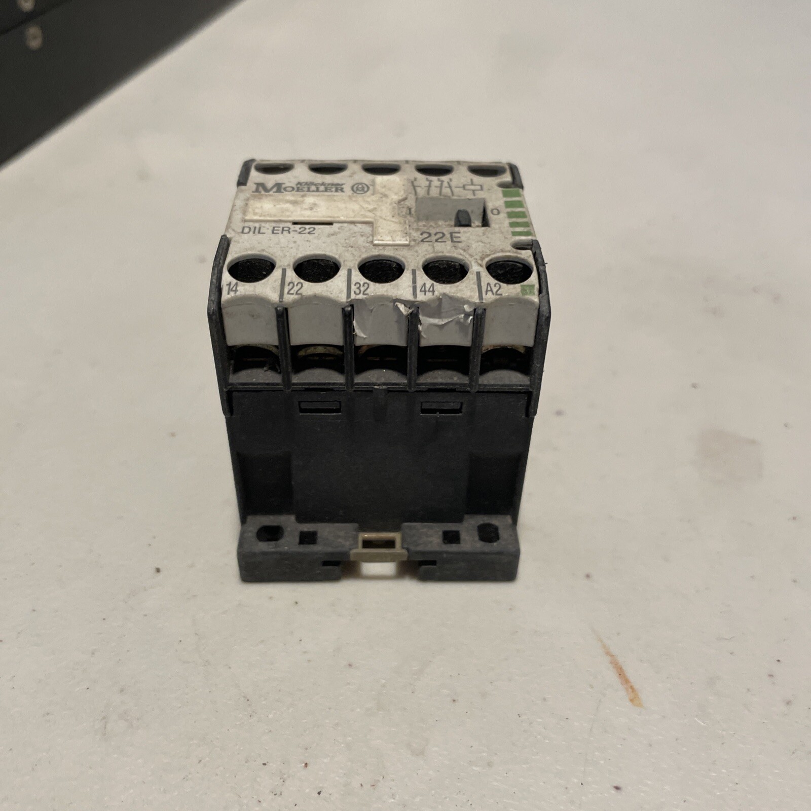 KLOCKNER-MOELLER DIL ER-22 CONTACTOR RELAY – 22E