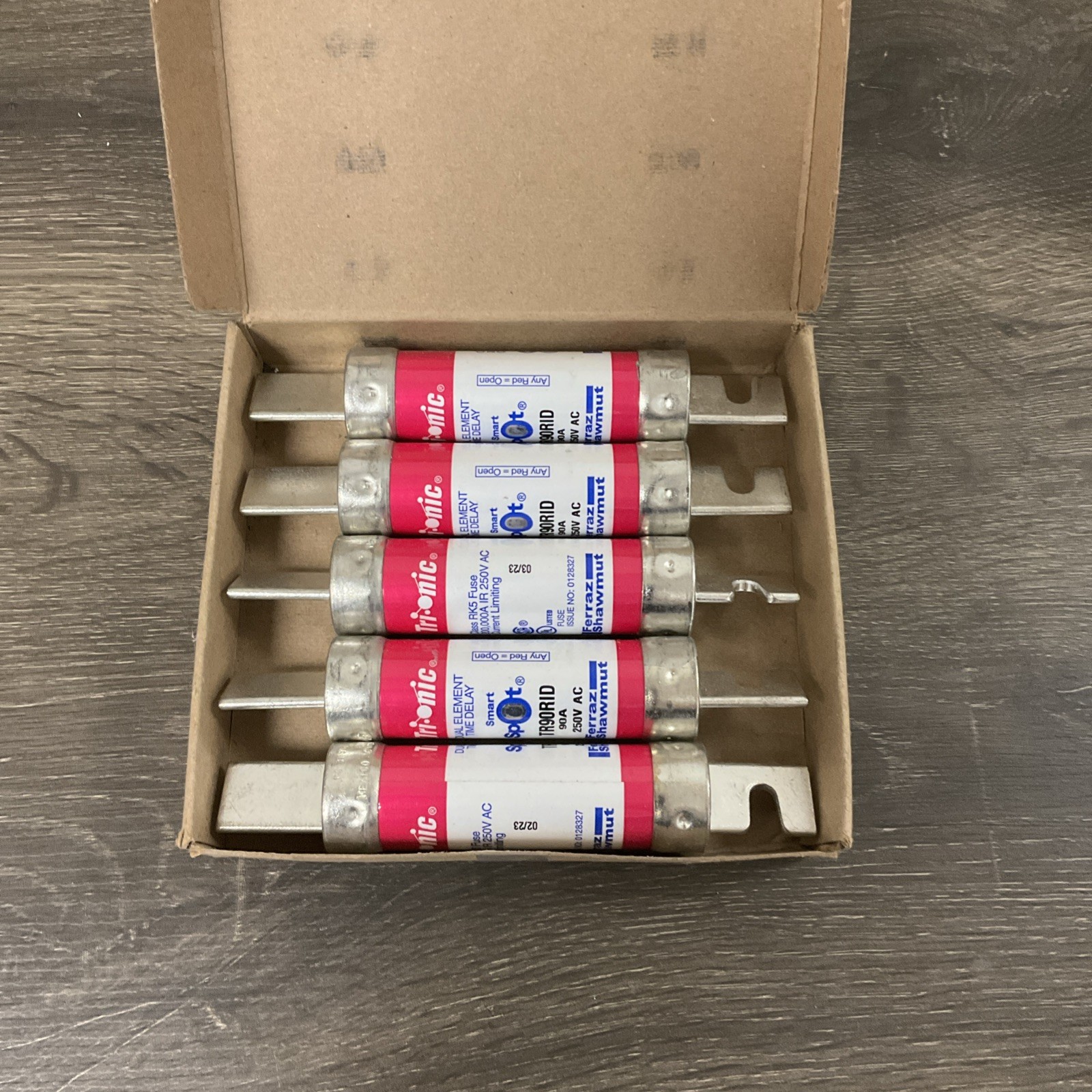 (NEW BOX) QTY: 5 Mersen TR90RID RK5 Fuses, Time Delay, 90A, 250V