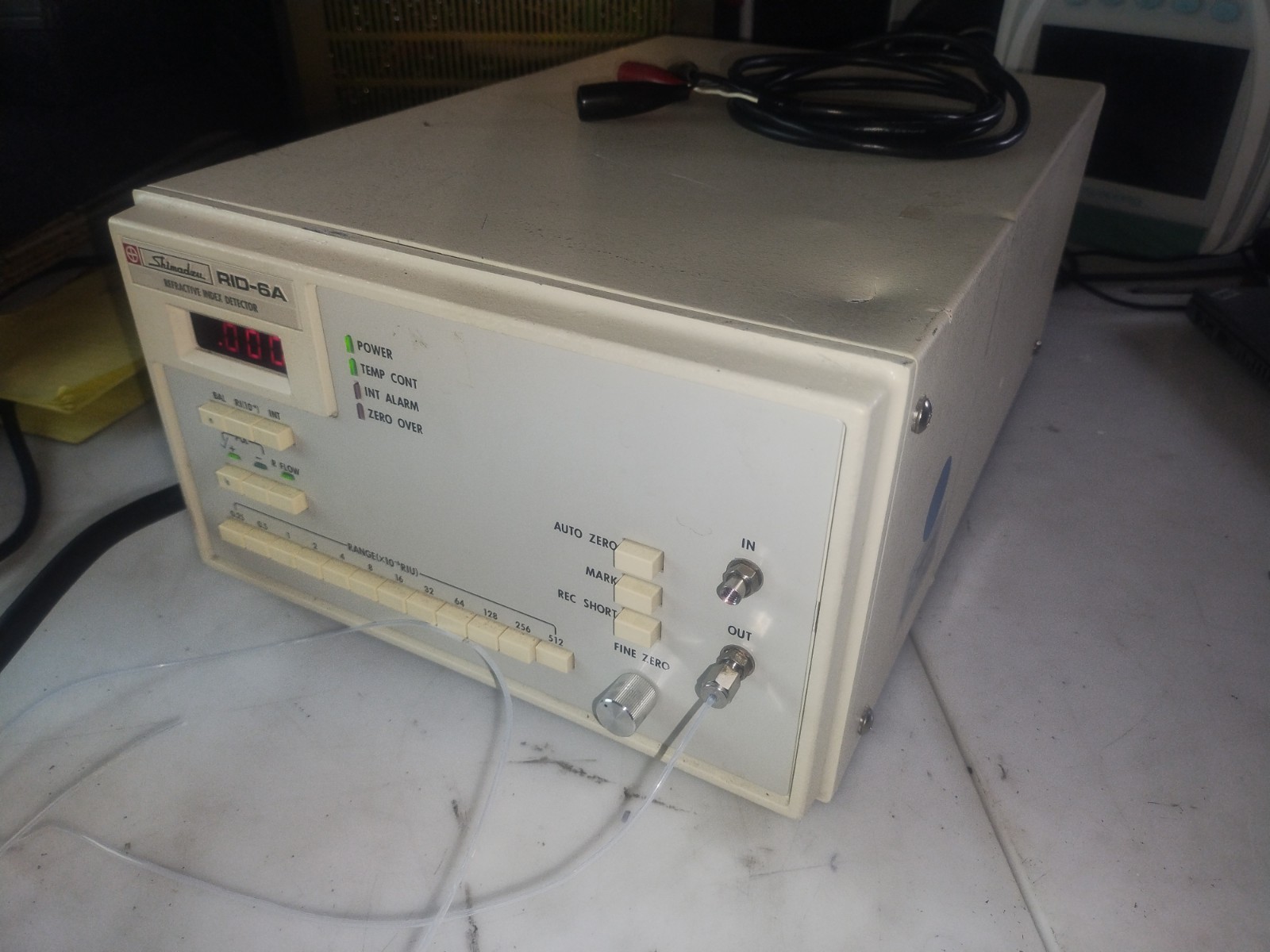Shimadzu RID-6A Refractive Index Detector Used. Works