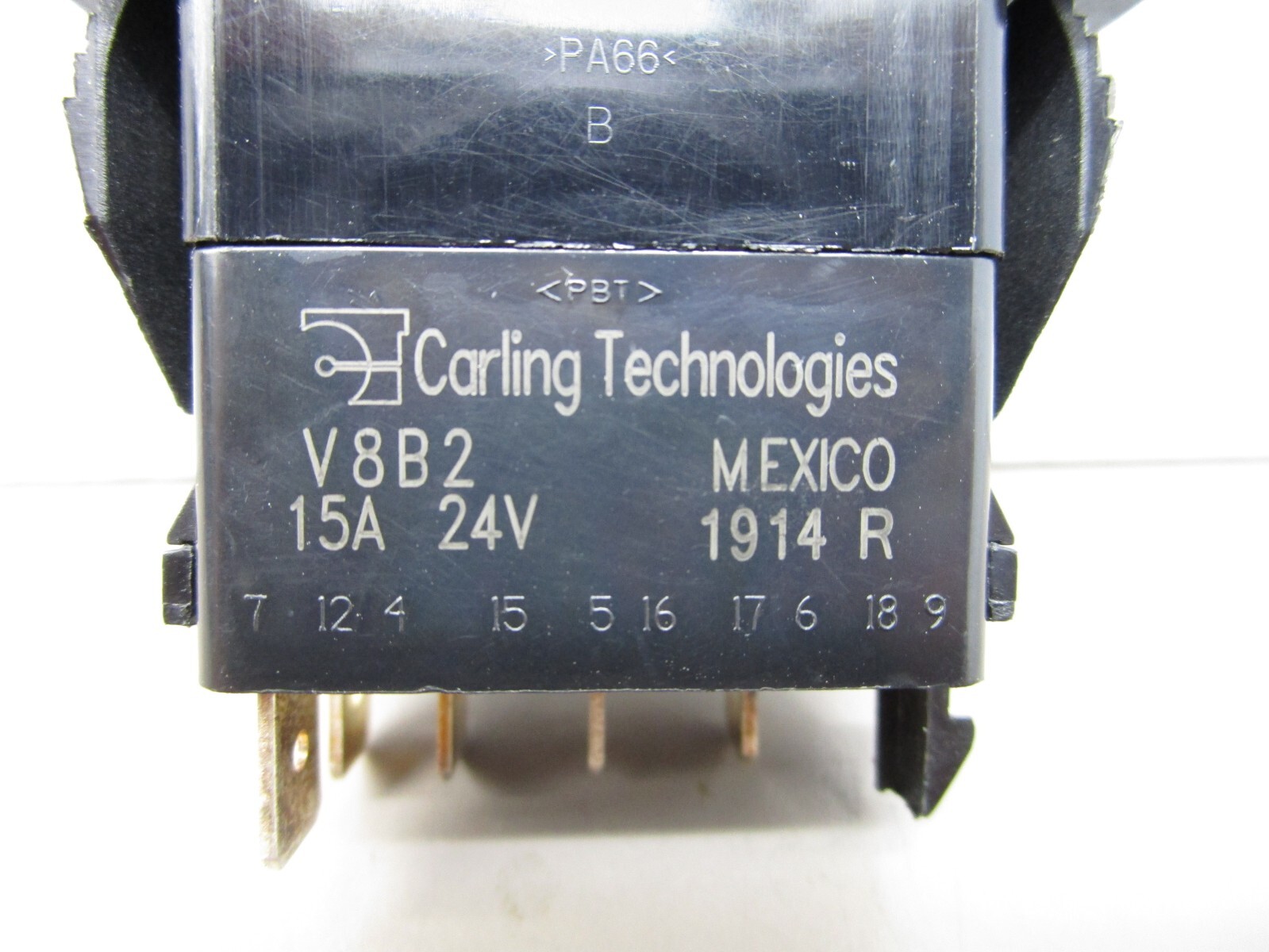 Carling V8B2 Rocker Switch “Kneel” 3-Pole 3-Pos Illuminated Momentary