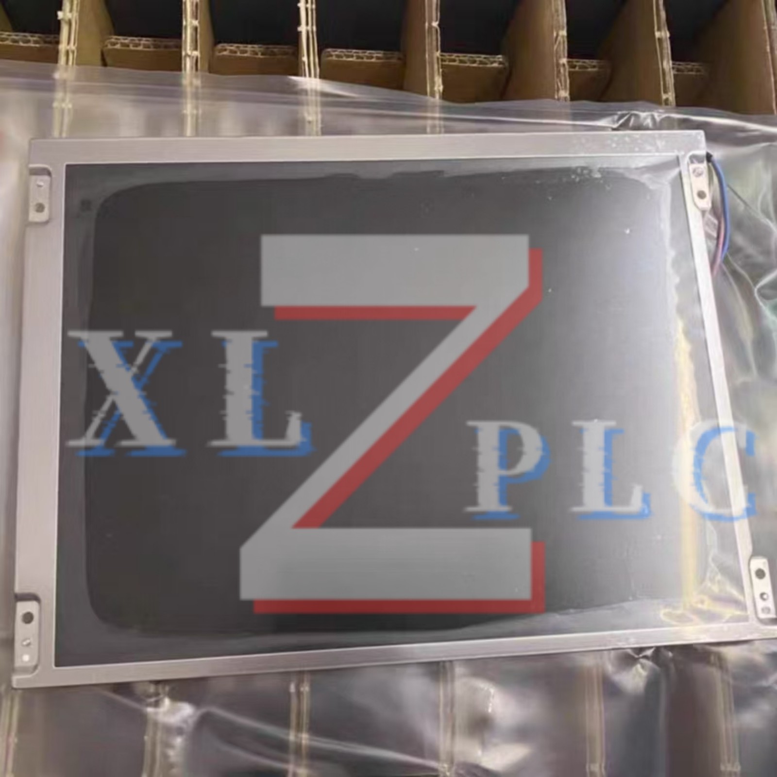 1PCS New TOSHIBA LTD104C11U LCD screen In Box*