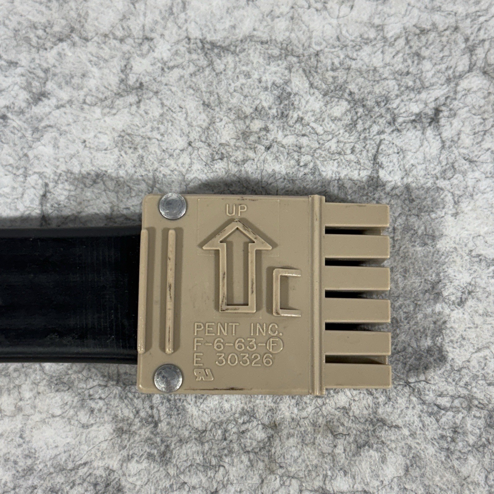 Pent Inc 210013 Cubicle Power Connector 600V 12Ga 6 Wire Electrical Fitting