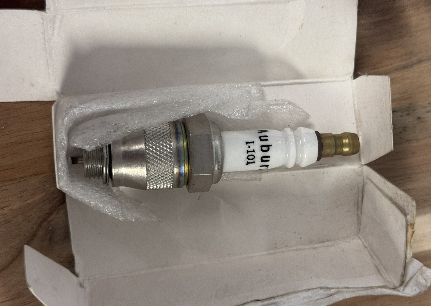 NEW- Auburn 1-101 Spark Plug maxon eclipse burner