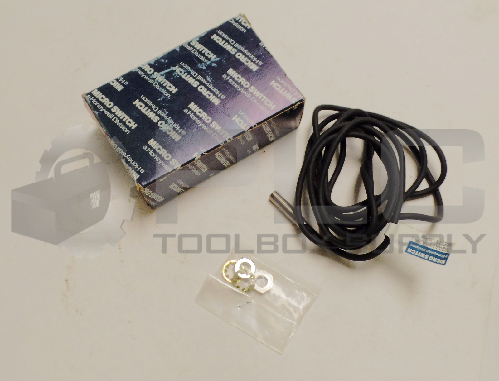 NEW HONEYWELL 982AA1Y-A3P-L MICRO SWITCH