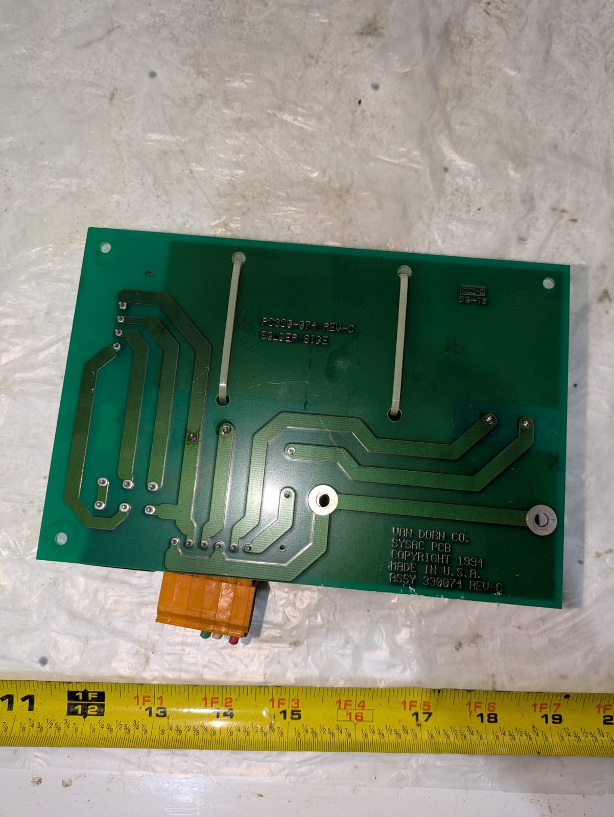 VAN DORN 330074 REV C PC330-074 REV C CORCOM 10VR3 10A 120/250V 50-60HZ