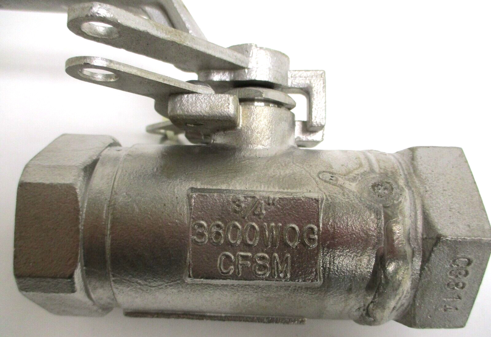 3/4″ FNPT SST 3600 WOG BALL VALVE, LEVER OP. w/LOCKING DEVICE , SURPLUS