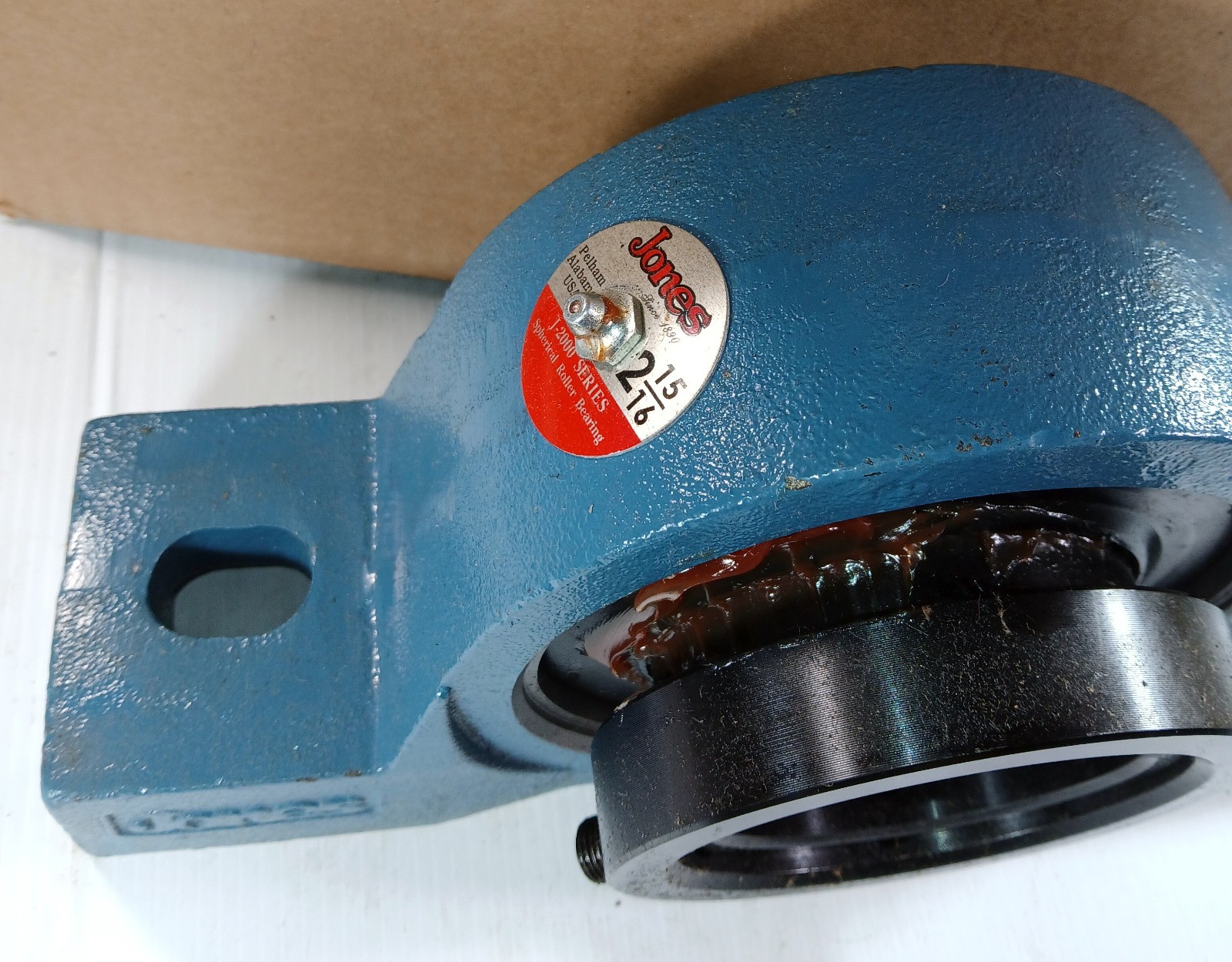 1 NEW JONES JE2215 2-15/16″ NXP PILLOW BLOCK / P4B-E-215R NIB ***MAKE OFFER***