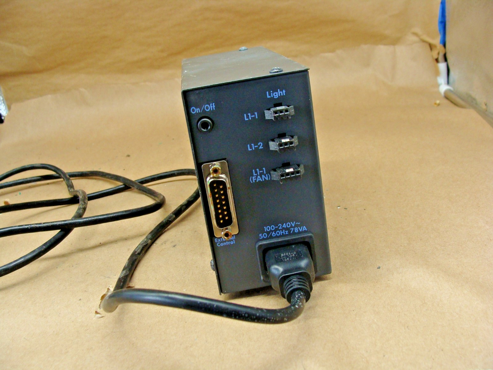 CCS LIGHT SOURCE LED POWER SUPPLY PD2-3024(A) 100-240V W/POWER CORD