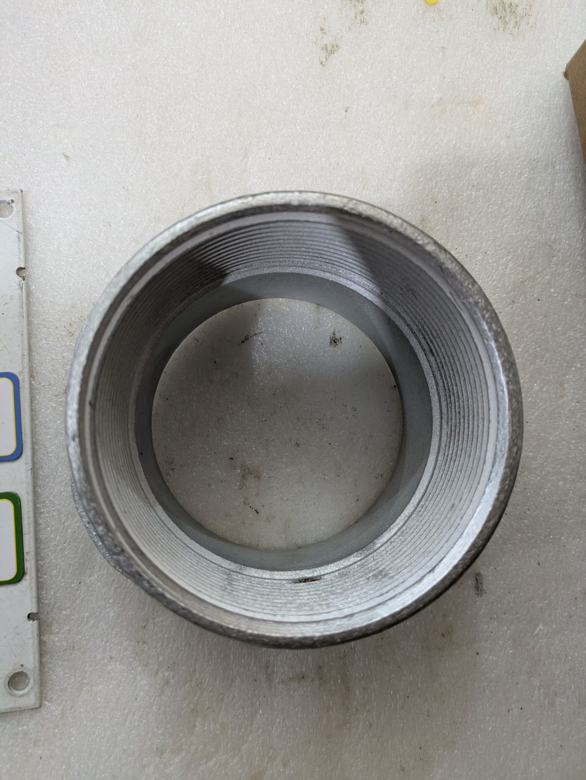 OZ Gedney CHM-350 3-1/2in Raintight Conduit Hub RMC/IMC Malleable Iron OEM I
