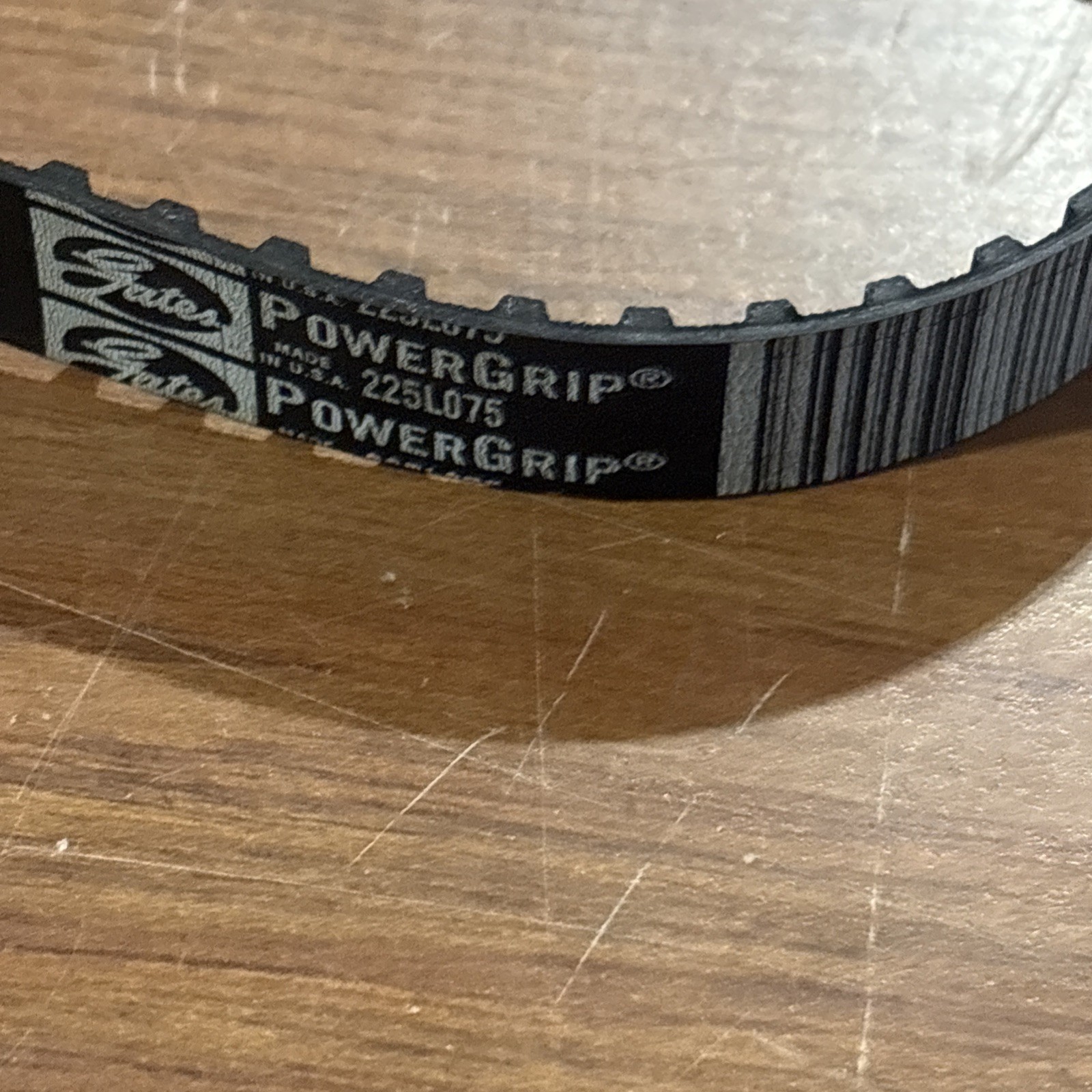 Gates 225 L 075 Powergrip Timing Belt