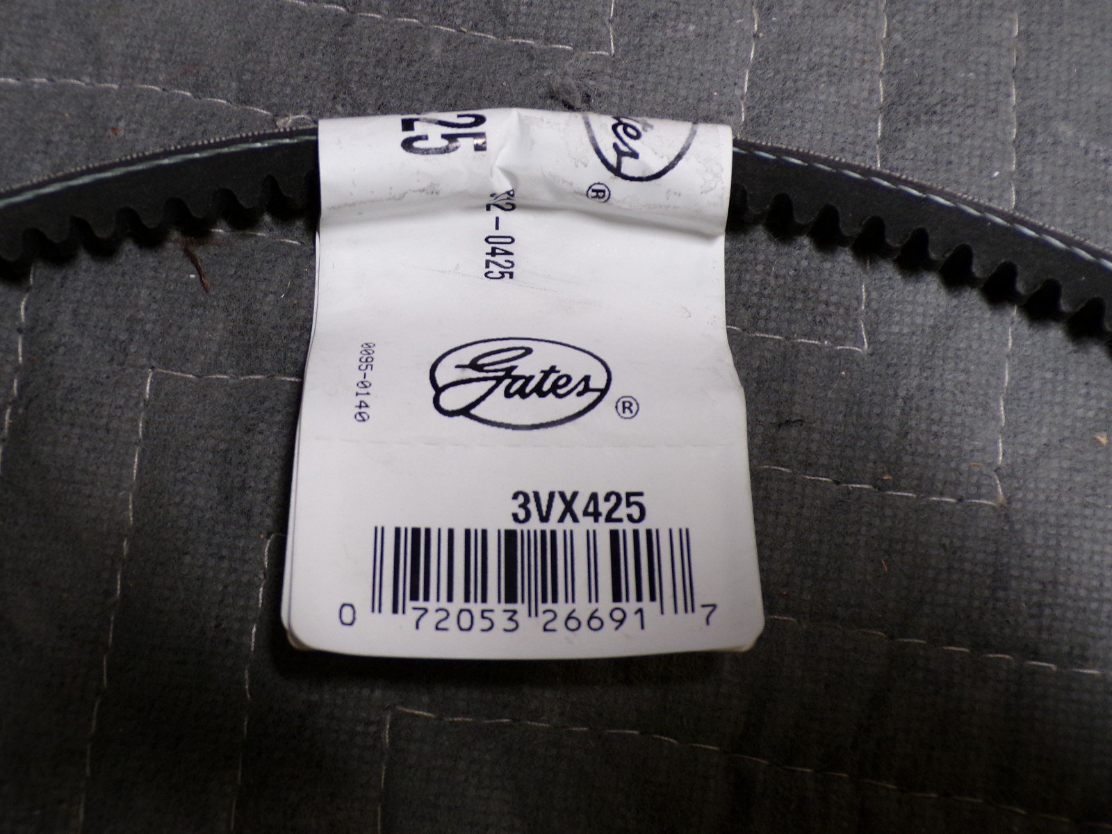 Gates 3VX425 Belt *NOS*