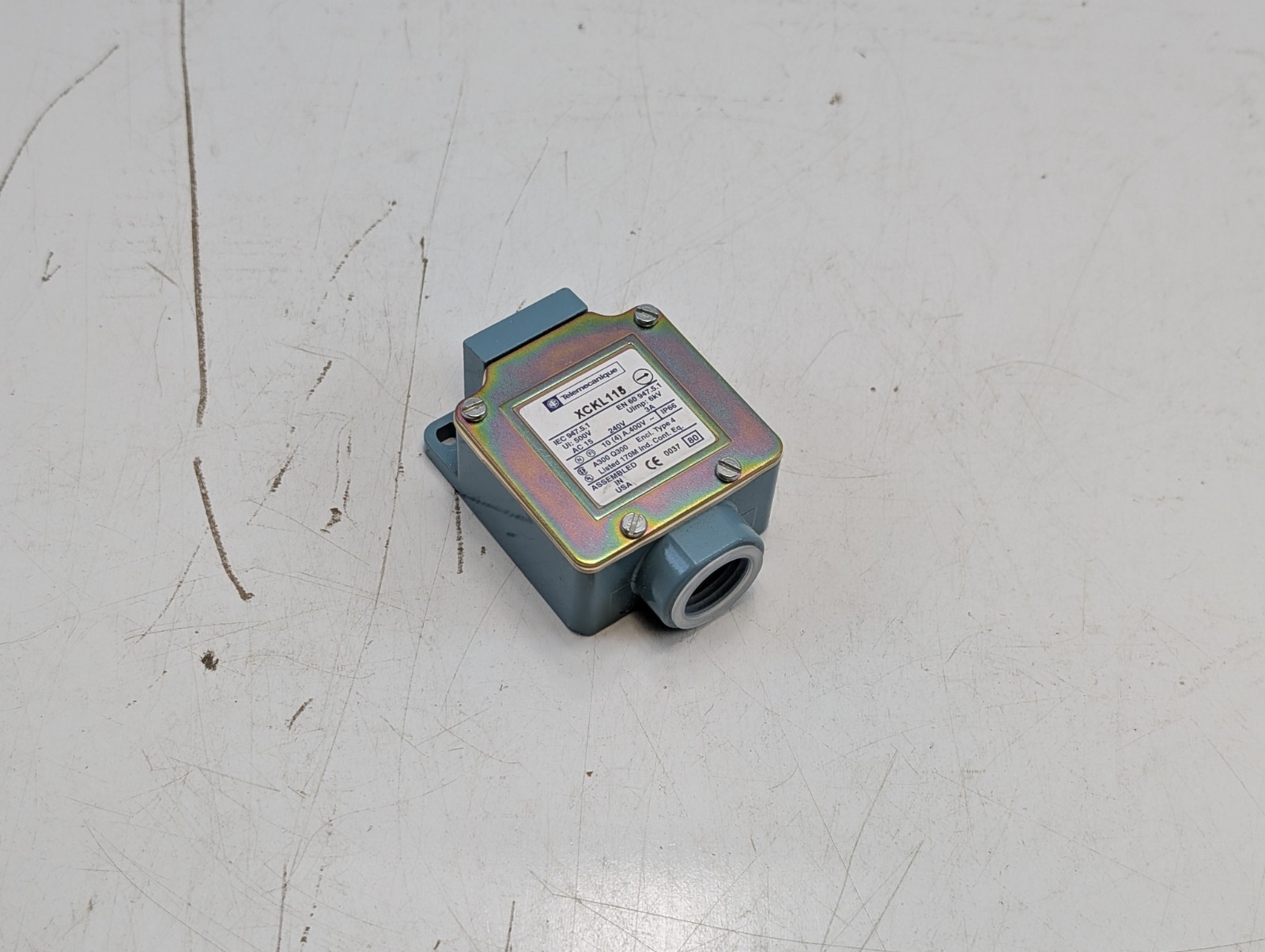 TELEMECANIQUE XCKL115 LIMIT SWITCH