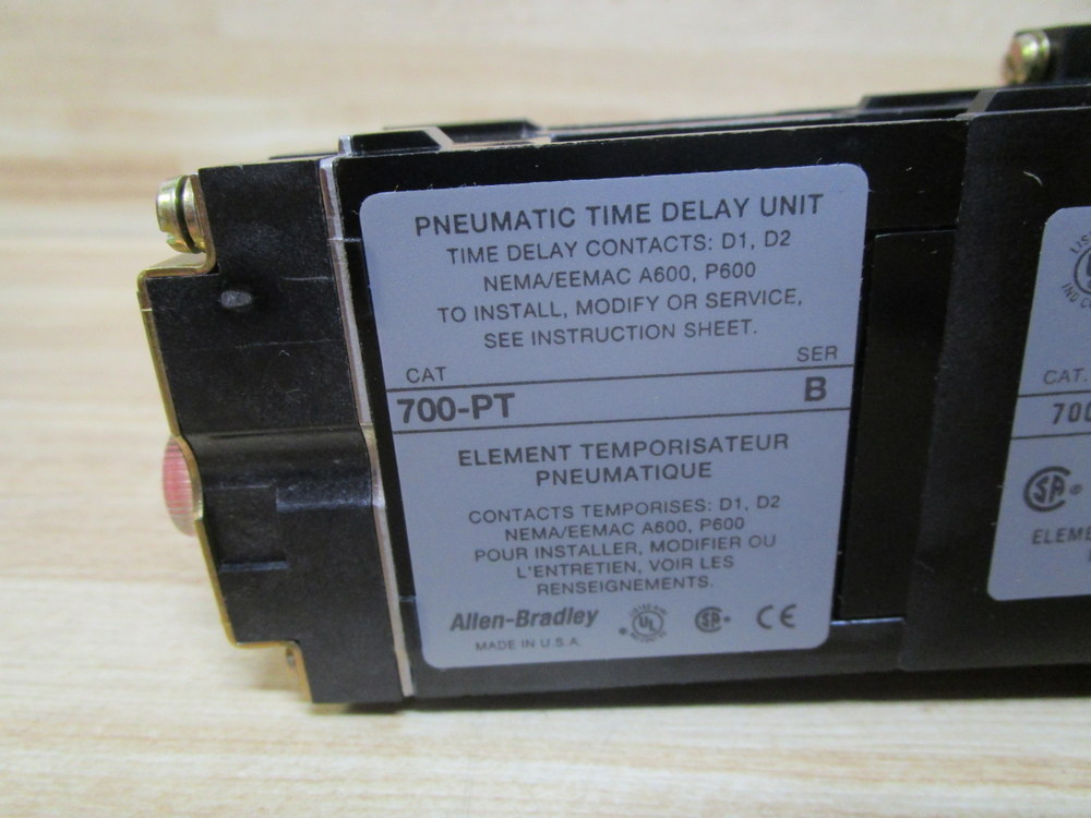Allen Bradley 700DC-PT400Z24 Control Relay 700DCPT400Z24