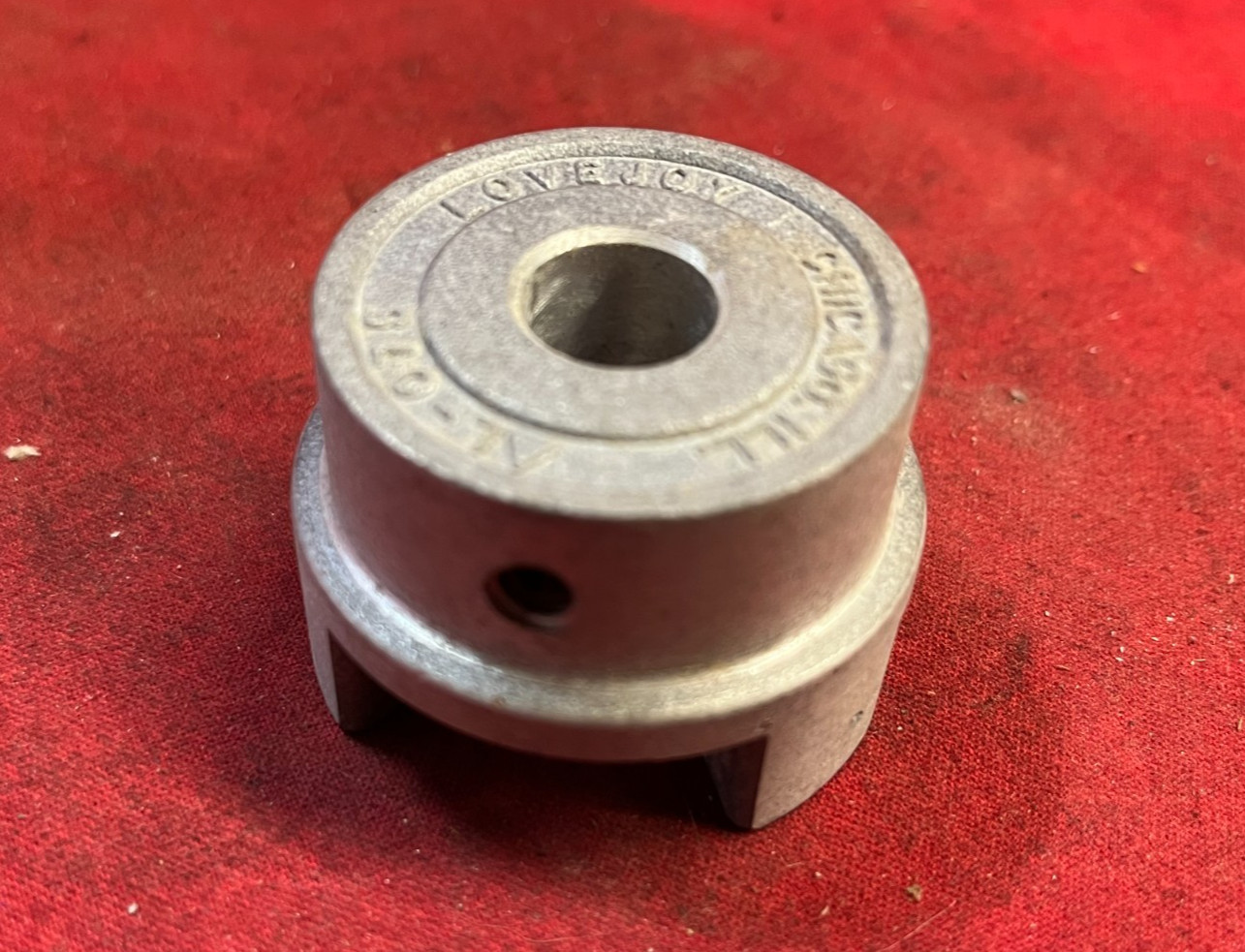 LOVEJOY L-075 JAW COUPLING HUB P/N: 10634 (LOT OF 2)