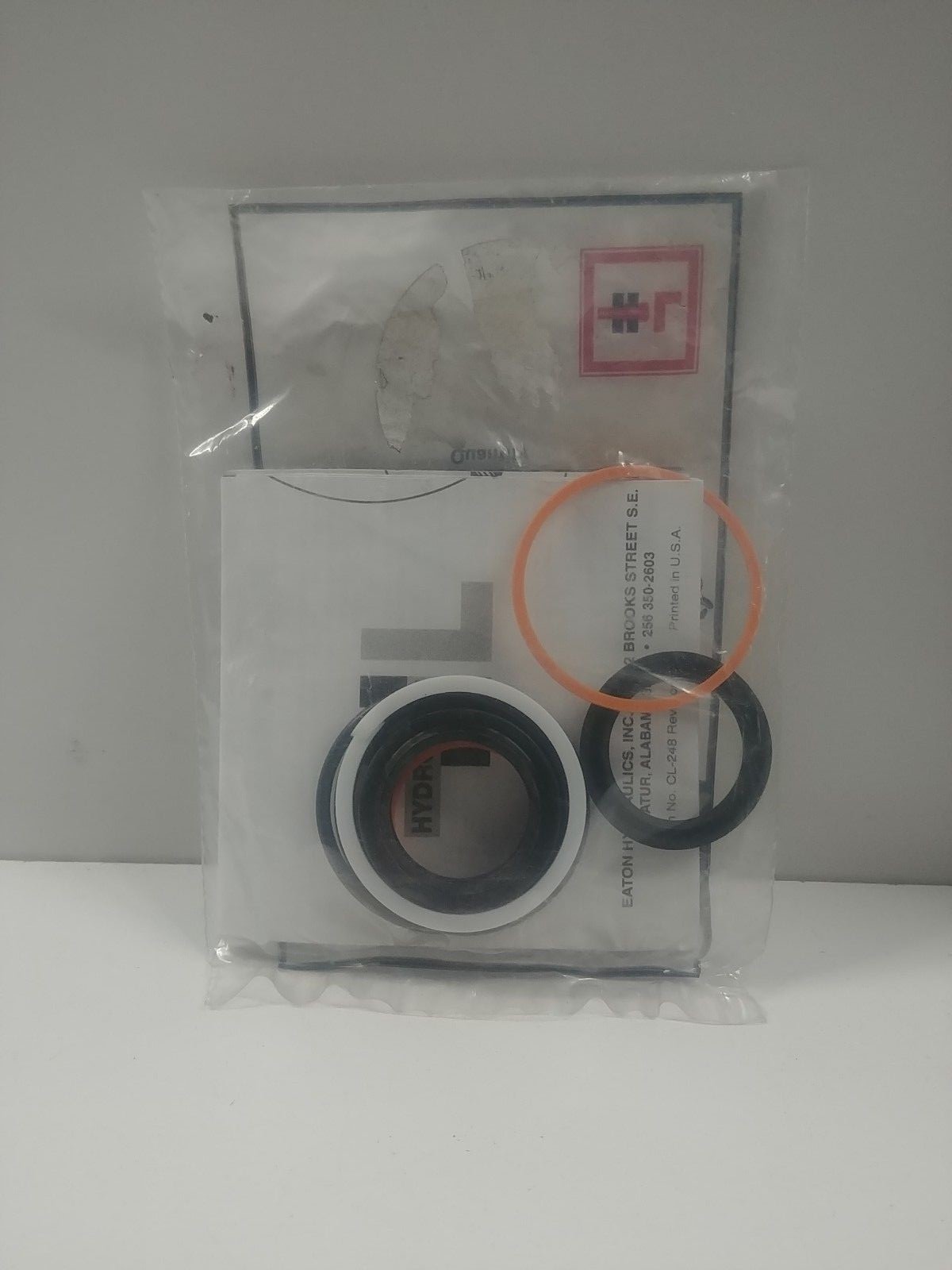NEW OLD STOCK! EATON HYDRO-LINE ROD SEAL KIT SKN25-665-08