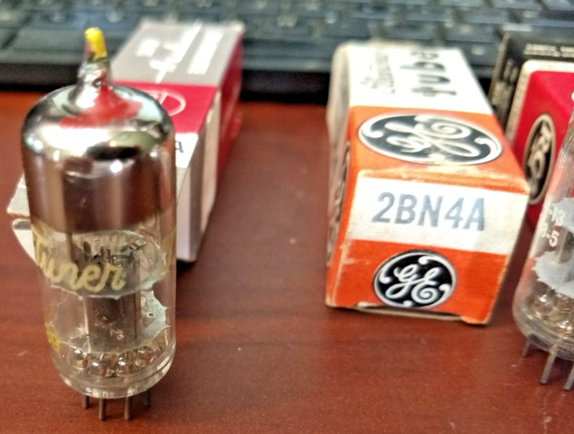 LOT OF 4 NOS ELECTRONIC TUBES 2BN4/A RCA GE SYLVANIA – STANDARD TUNER is RED TIP