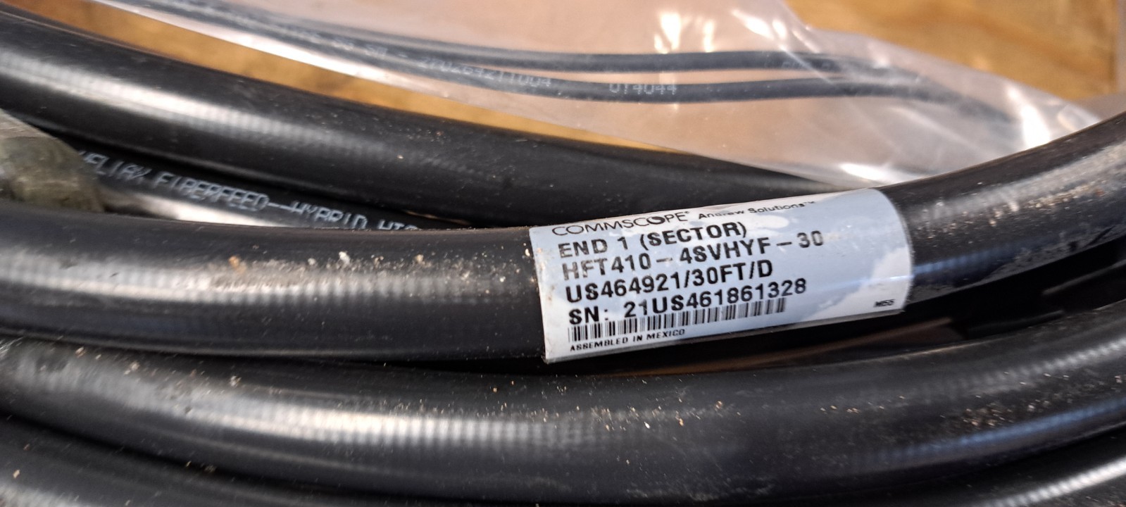 2X CommScope HFT410-1SBVYF-30G Heliax Fiberfeed Hybrid Jumper 30′ 4x10AWG, Black