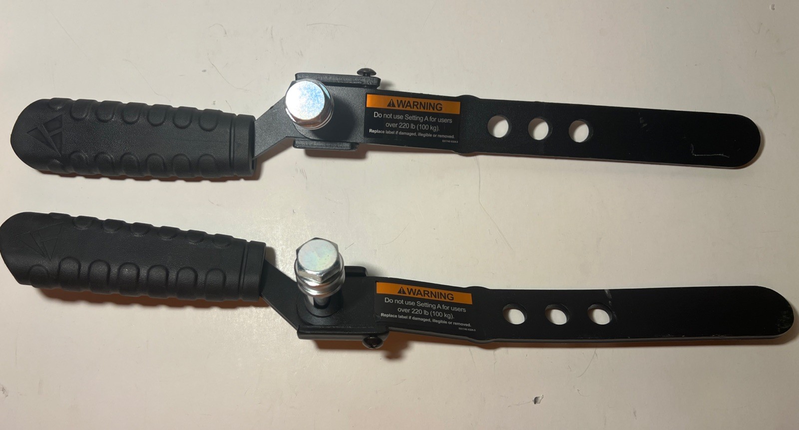 PAIR OF GENUINE TEETER HANGUPS INVERSION TABLE 3 HOLE ROLLER HINGES HANDLES