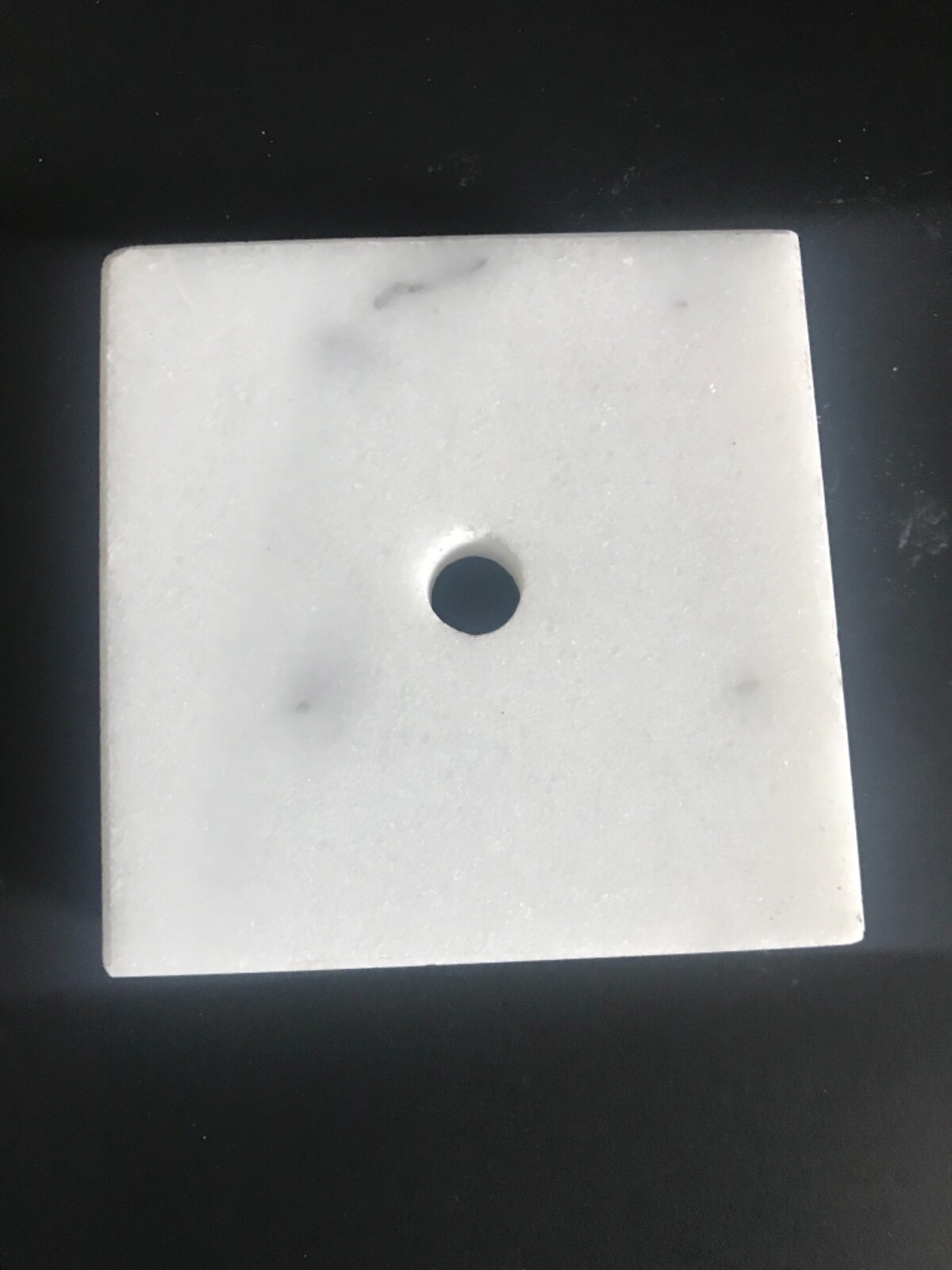 22 Count – 3X3x1 Marble Bases Trophy Bases Countersunk Holes White w/ Gray Veins