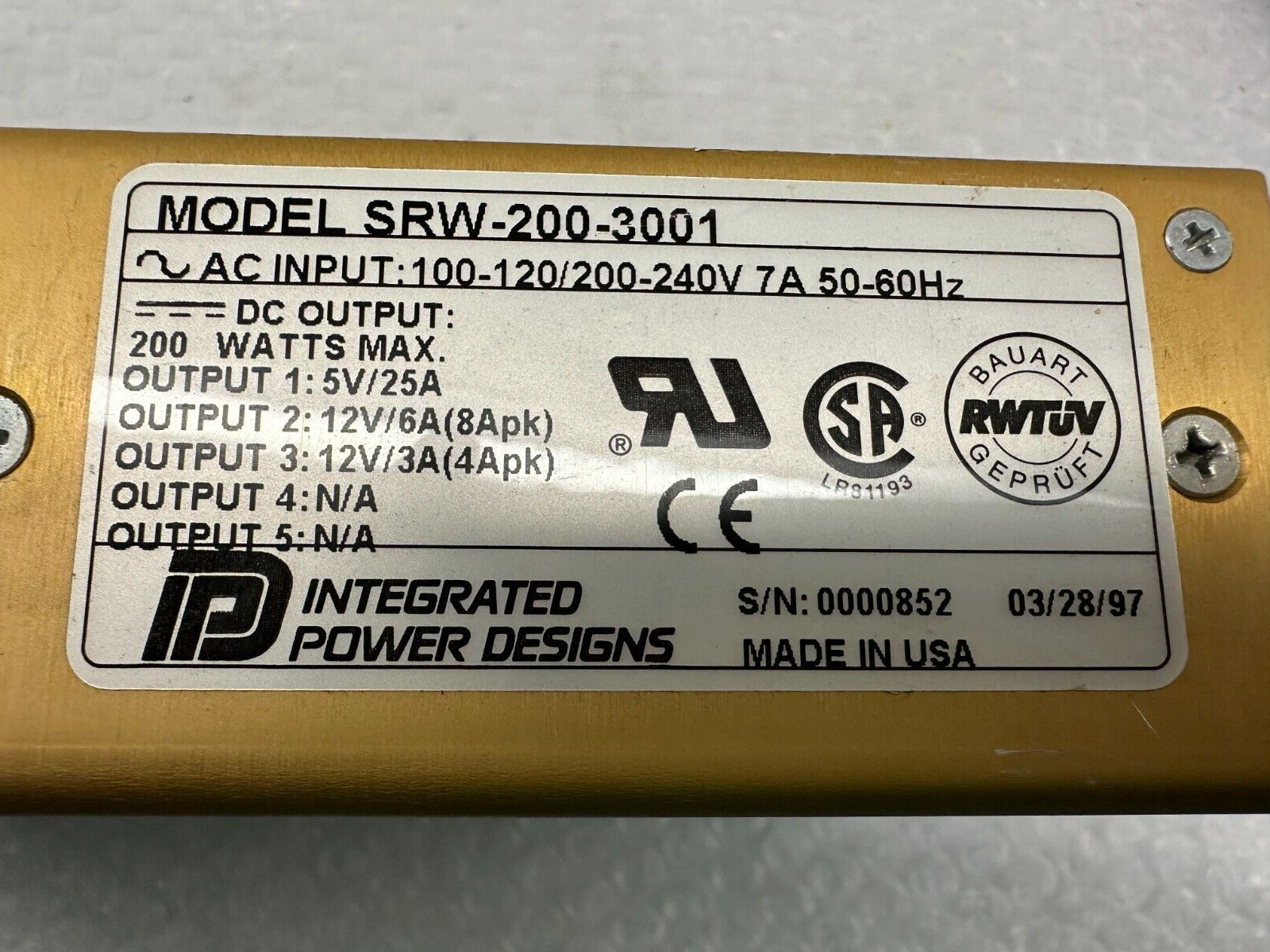 Integrated Power Designs SRW-200-3001