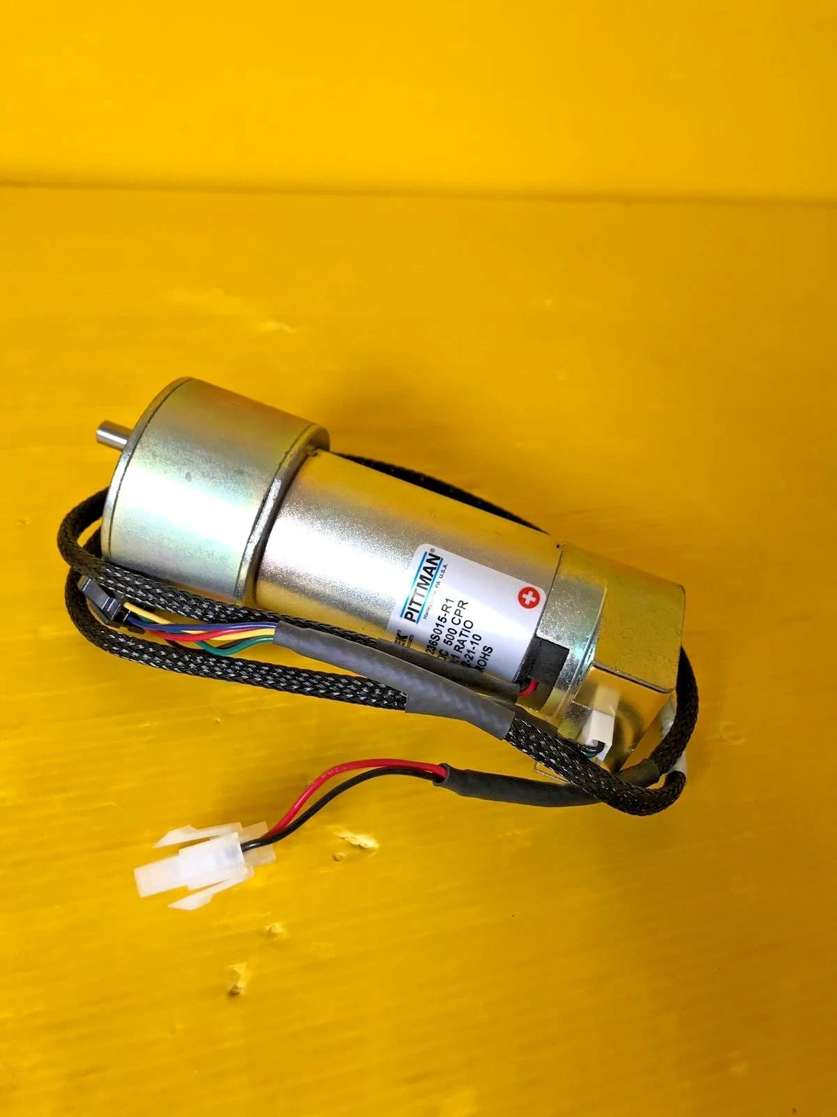 ✅ AMETEK GM9236S015-R1 VDC 500 CPR