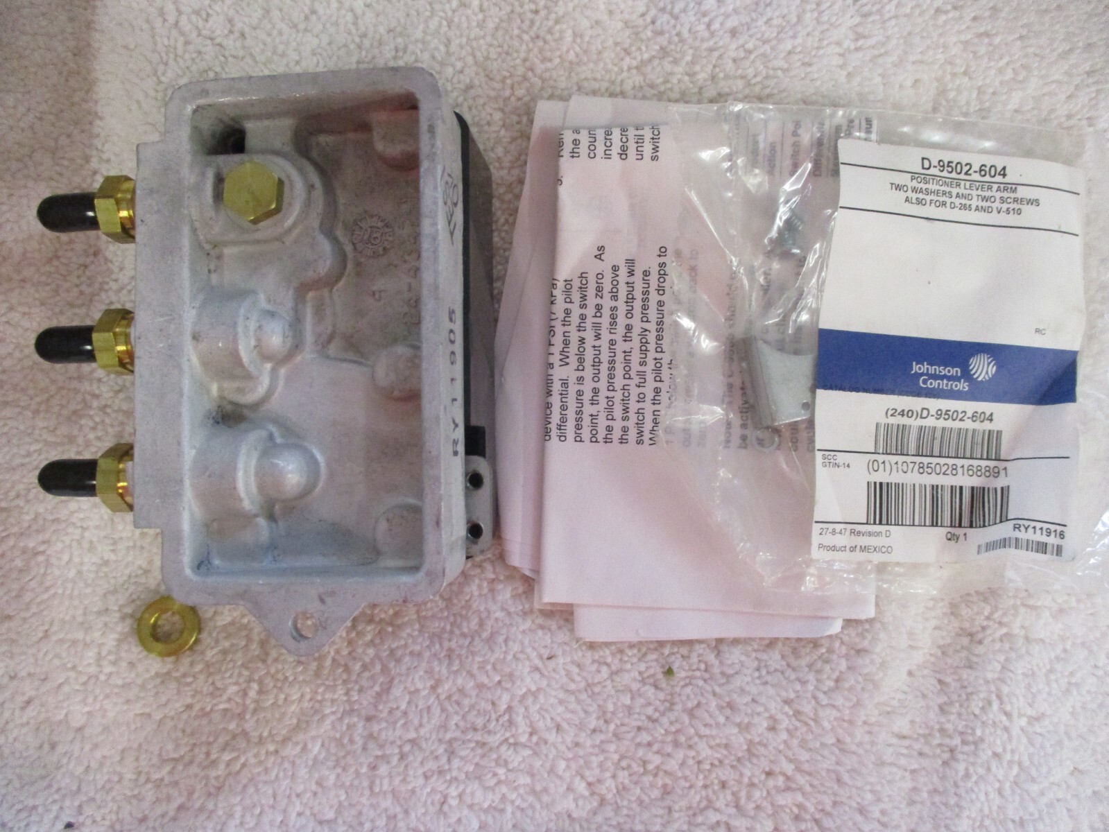 NIB Johnson Controls Air Switching Cumulator Replacement C-9506-1 #1