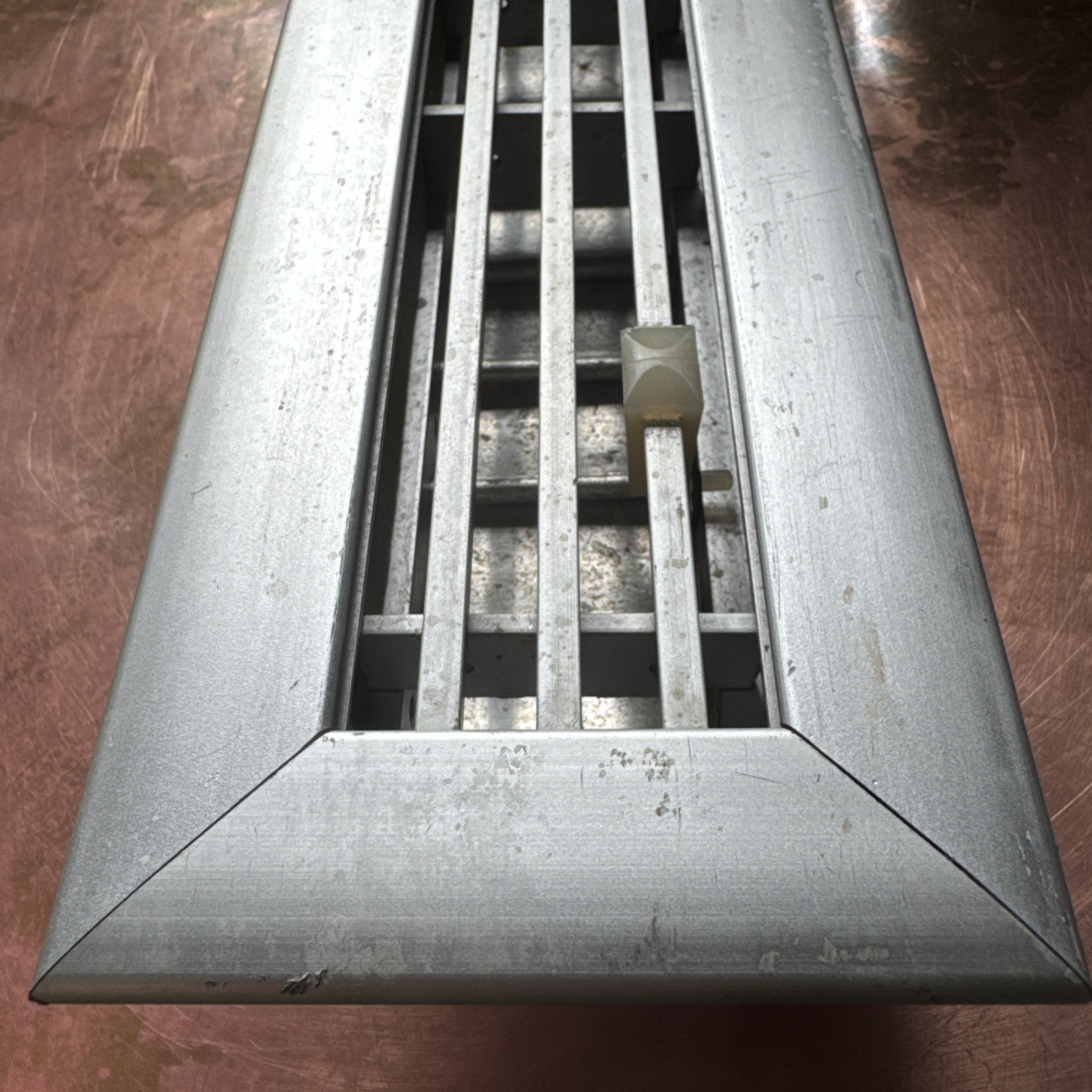 Hart & Cooley Royalaire Floor Diffuser Vent 531 2″ X 12″ Heavy Duty Aluminum #8