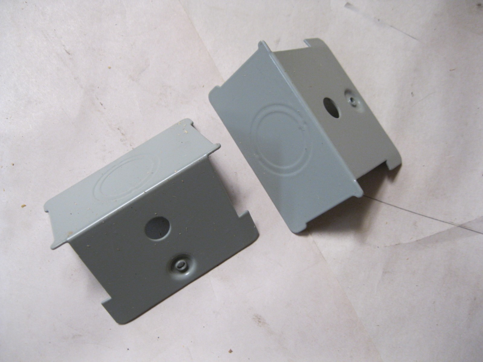 Lot of 2 Hubbell HBL3010BGY Surface Metal Raceway End Cap Gray