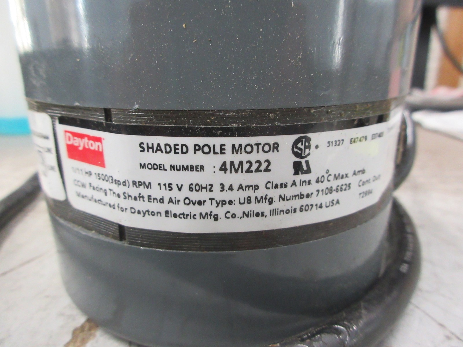 Dayton Motor 4M222 1/11HP 1500RPM(3spd) 115V 3.4A 60Hz Used
