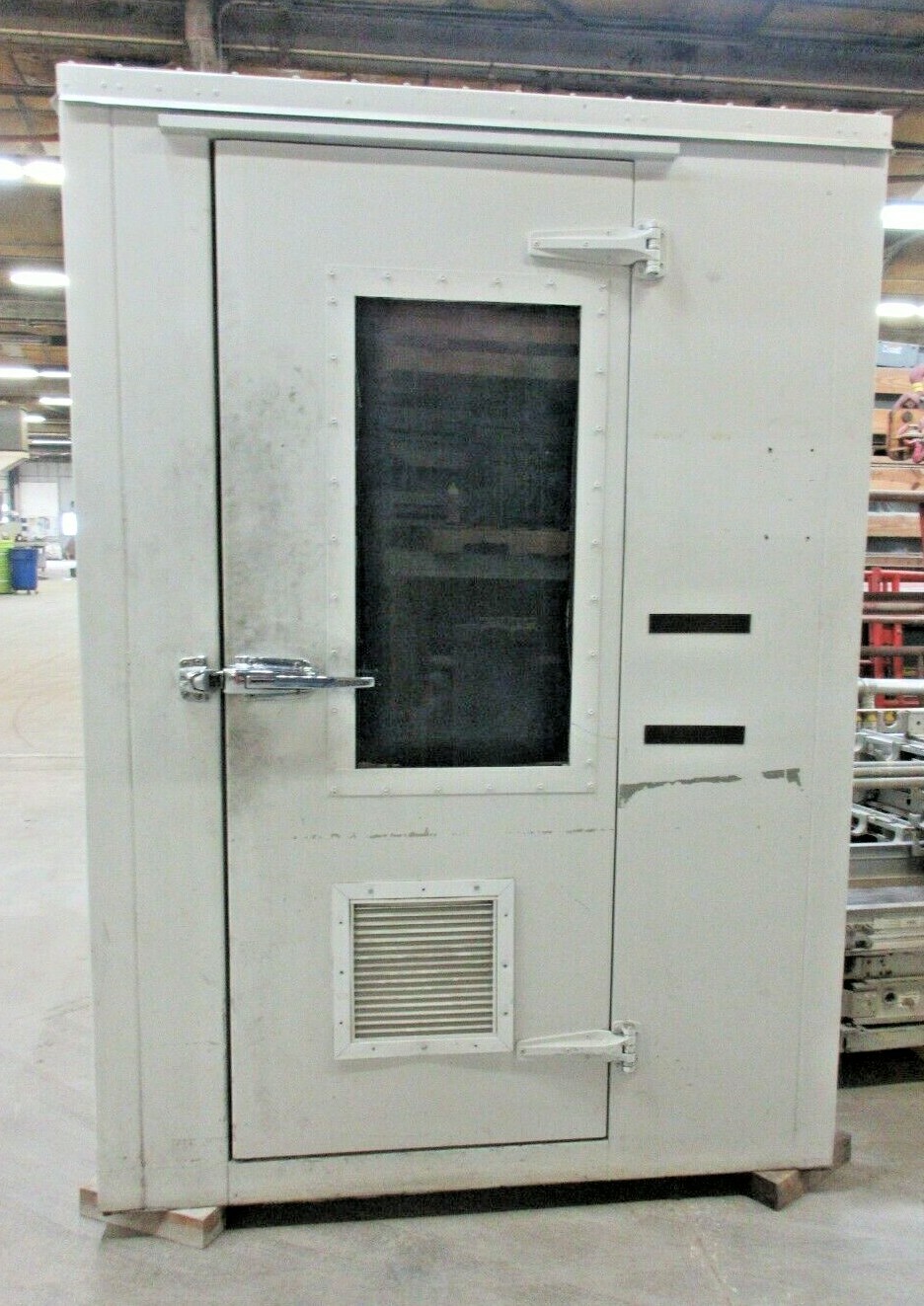 NOISE CONTROL TECHNOLOGY CORP HEARING BOOTH OUTER 97″ X 91″ X 60″