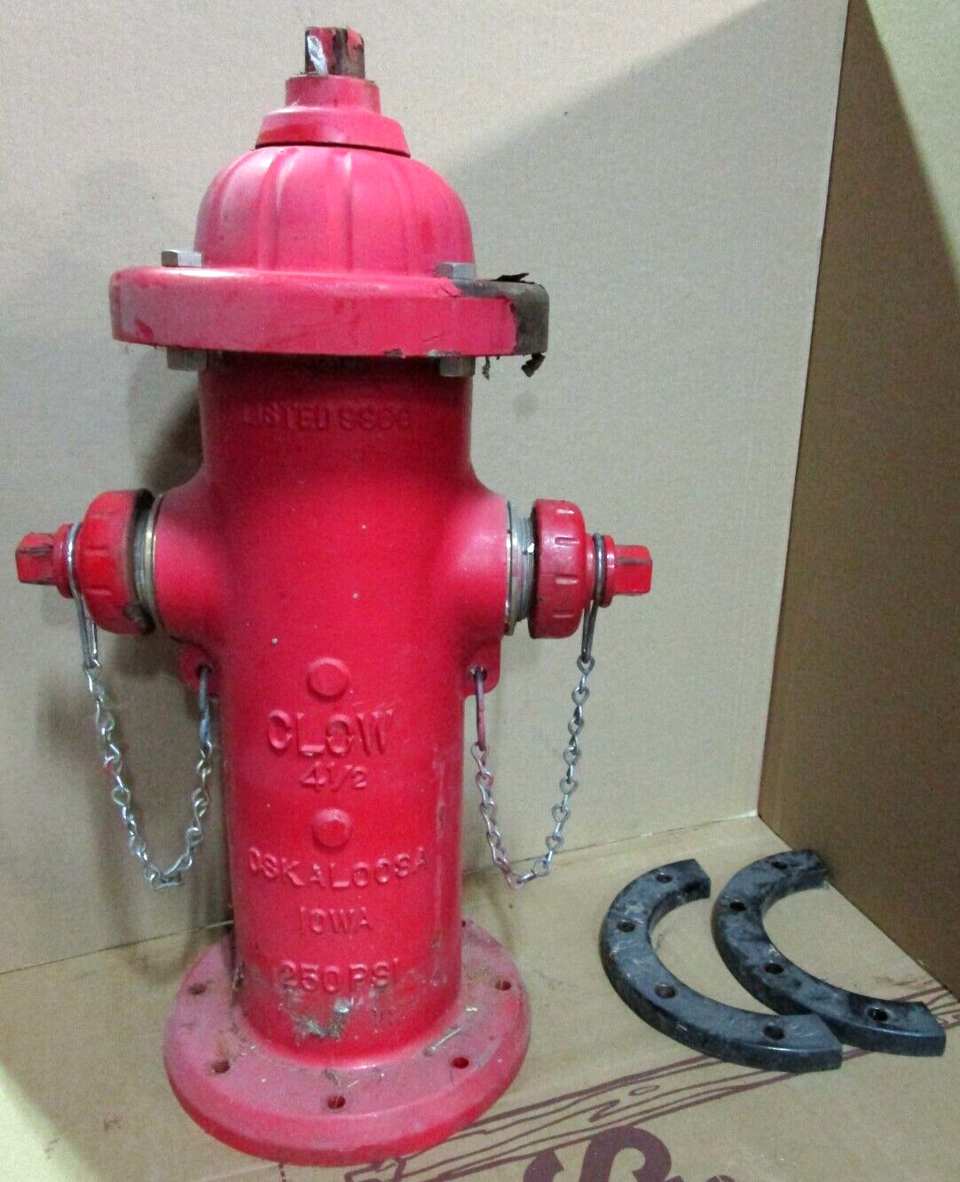 Clow Fire Hydrant 4-1/2 Oskaloosa Iowa 250 PSI 47973WIS
