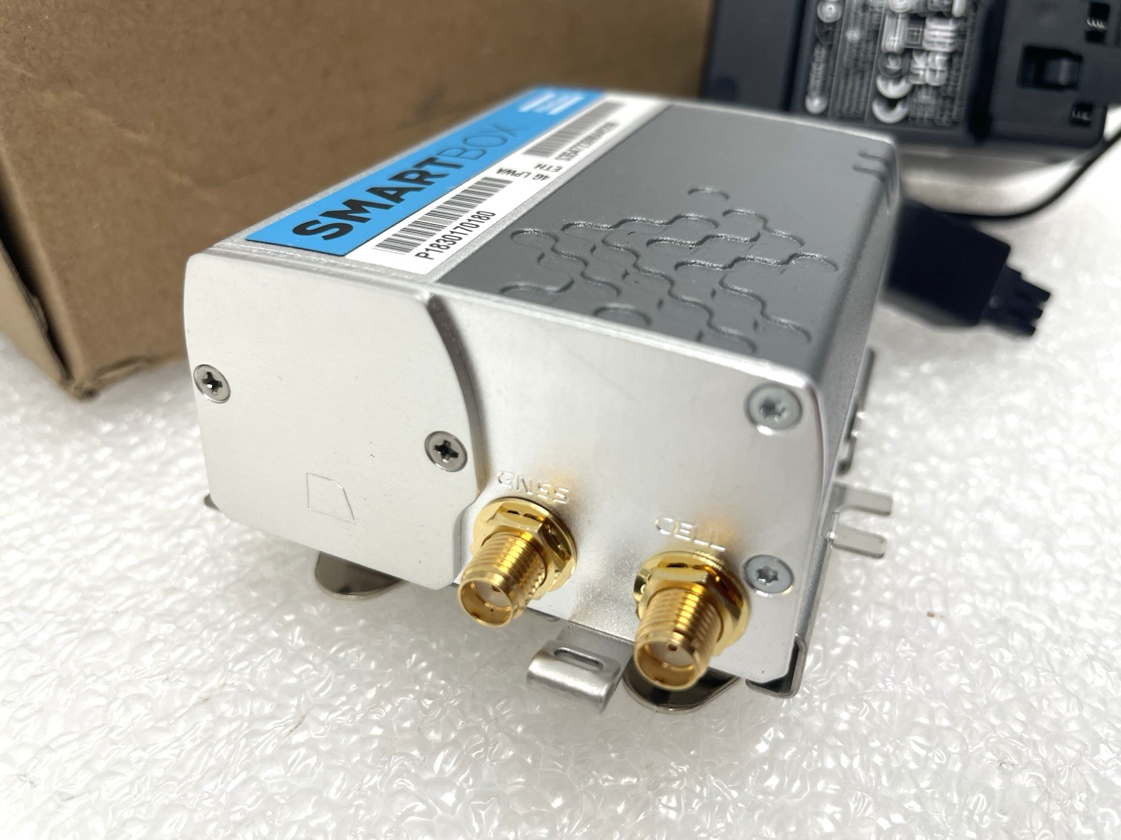 NEW ATLAS COPCO COMPRESSOR SMARTBOX 4G LPWA ETH P1830170180 SIERRA WIRELESS