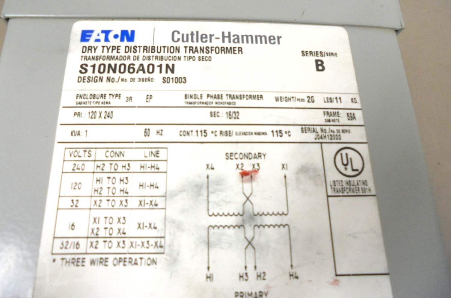 Cutler-Hammer S10N06A01N Dry Type Distribution Transformer 120/240 to 16/32
