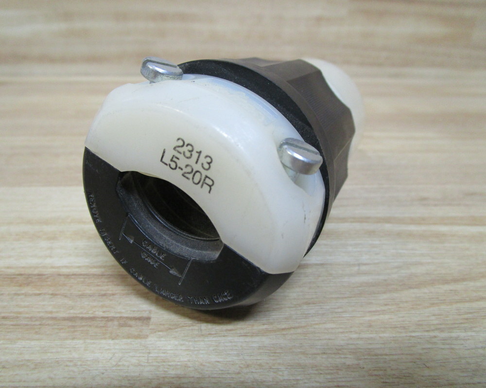 Leviton 2313 Locking Connector L5-20R