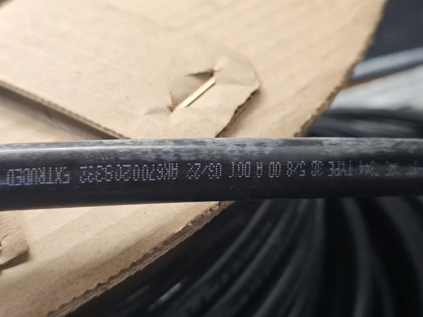 Parker 1120-10B 150ft. Air Brake Tubing, 5/8in. Od, Type B Black Polyester Braid