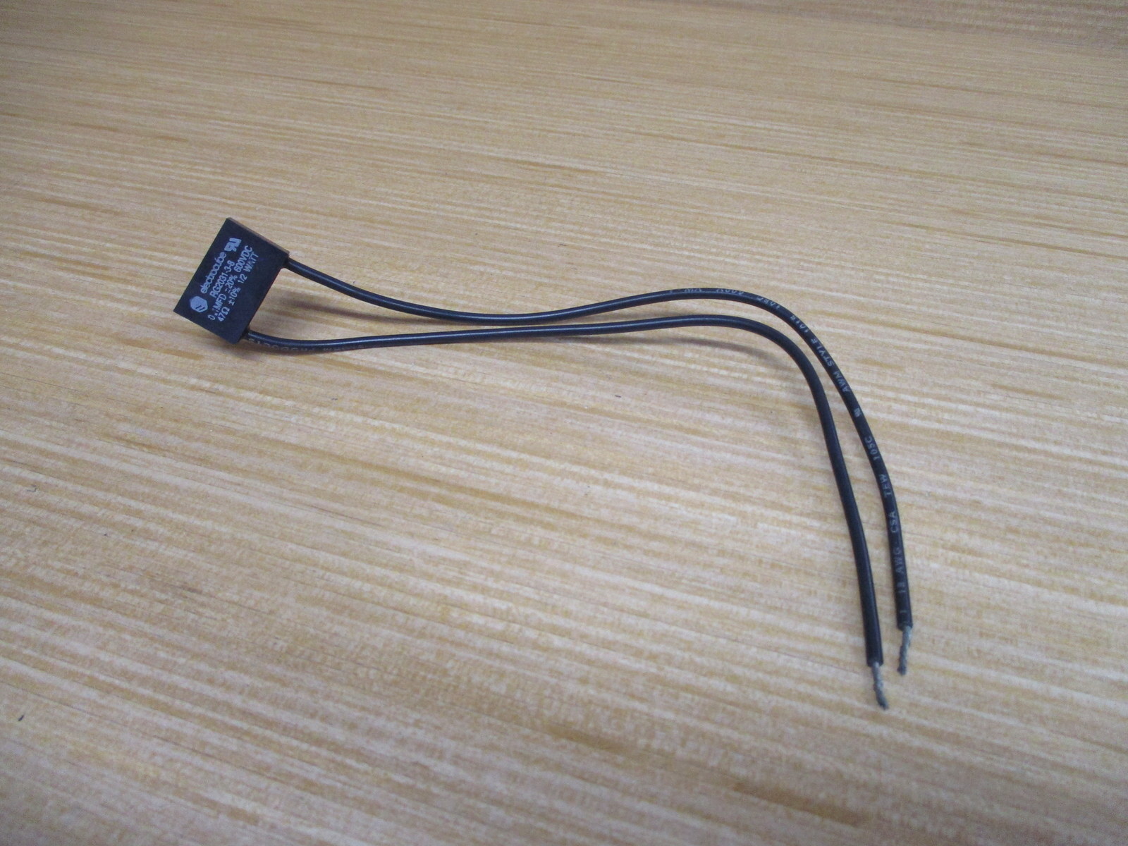Electrocube RG2031-3-8 Capacitor 0.1MFD 600VDC
