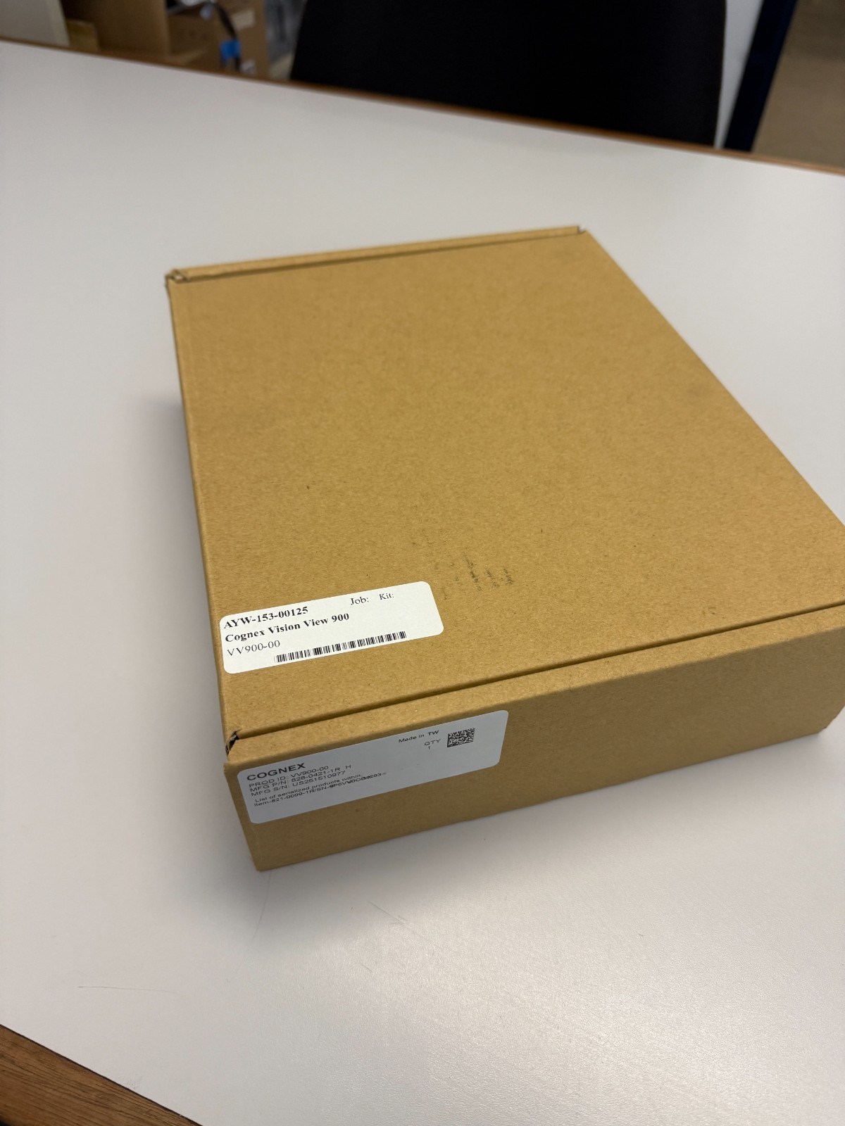 NEW COGNEX 828-0421-1R H OPERATOR INTERFACE PANEL 9″ VV900