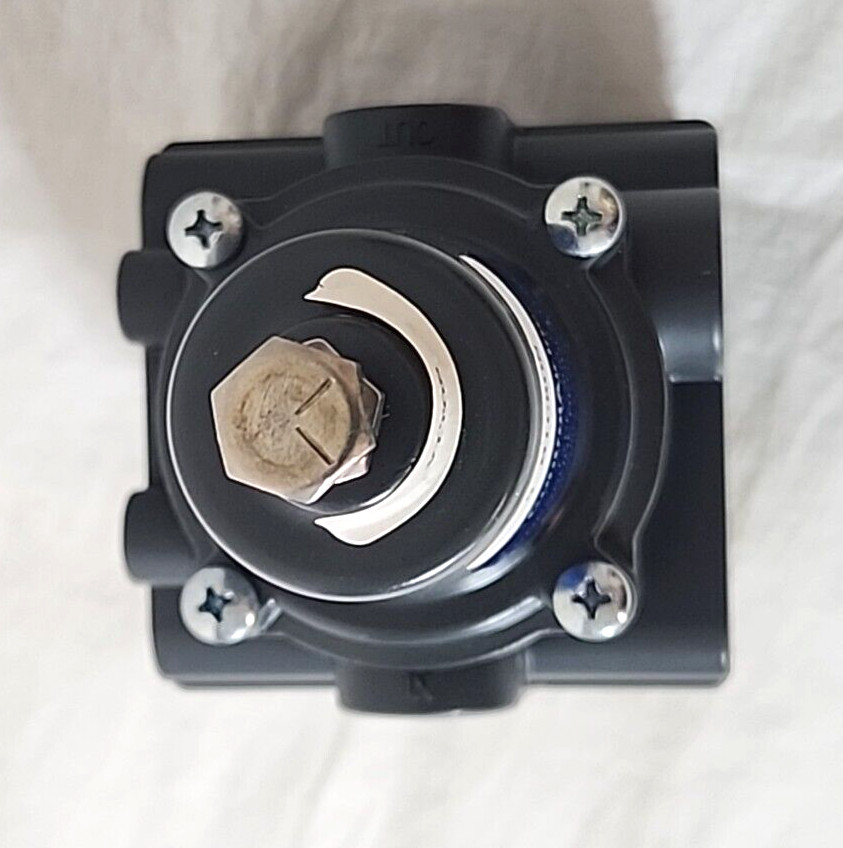 Control Air Inc Type 300 Air Filter Pressure Regulator Max PSIG 250 Range 0-30
