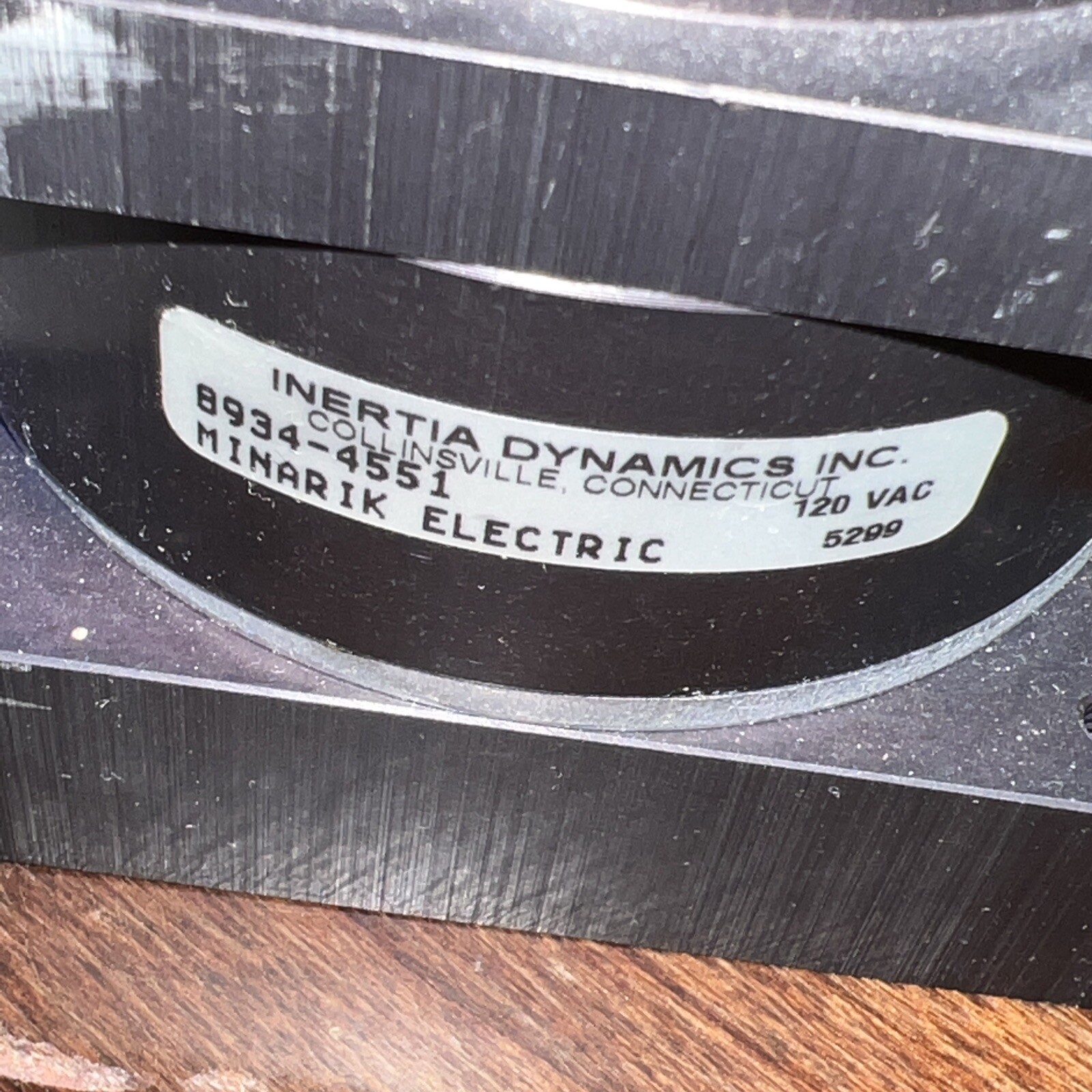 INERTIA DYNAMICS 8934-4551 SERVO BEARING BLOCK BRAKE 120vac Minarik Electric