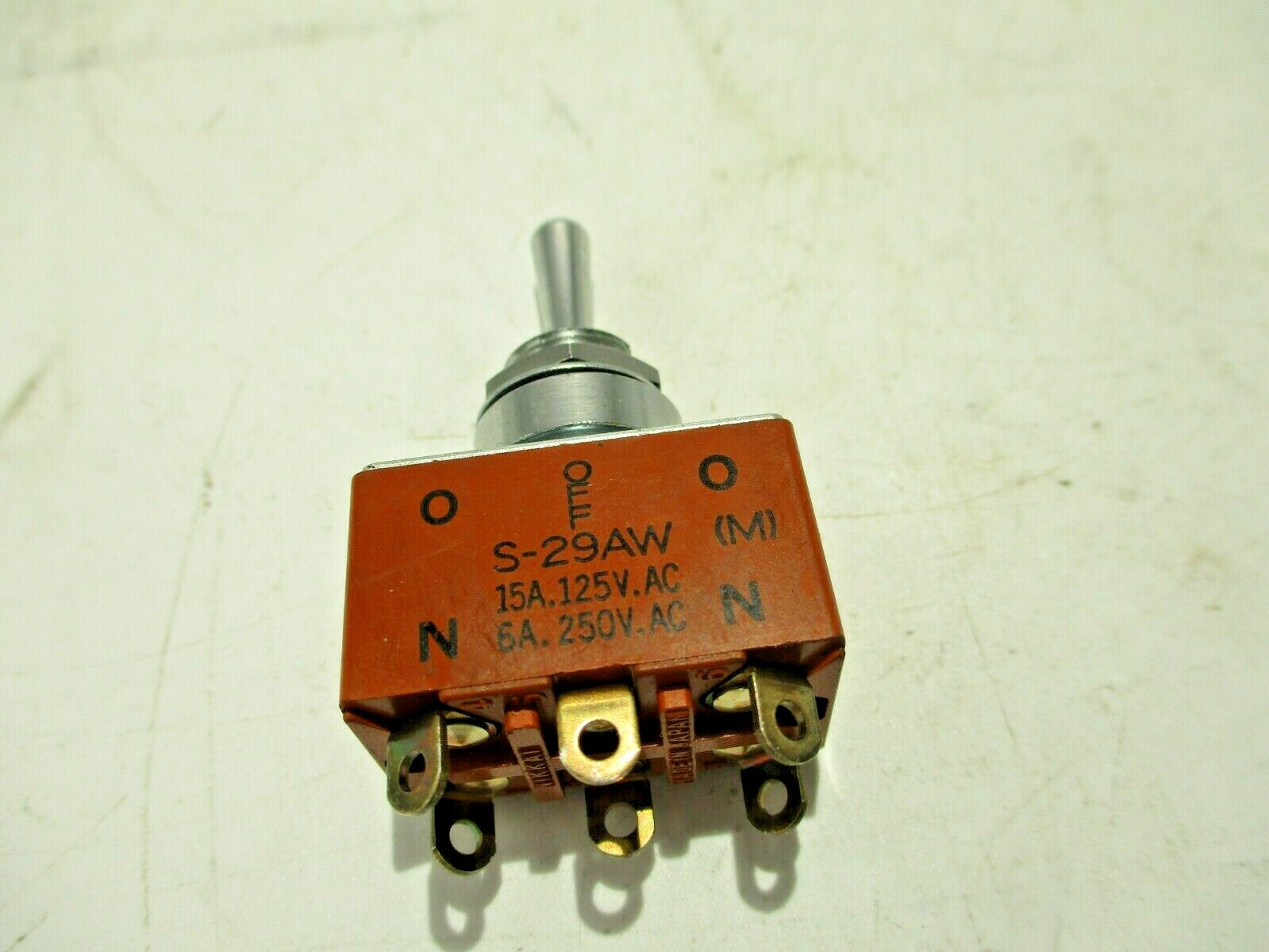 NEW NIKKAI TOGGLE SWITCH 15/6A 125/250V